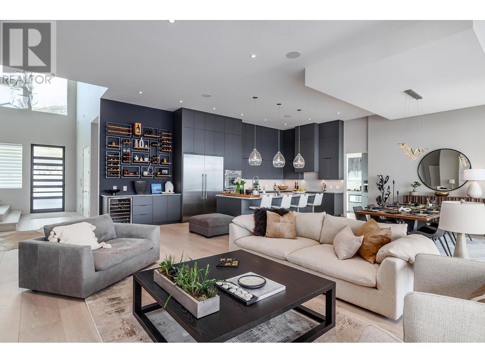 5602 Upper Mission Court, Kelowna, British Columbia  V1W 0C5 - Photo 13 - 10344686