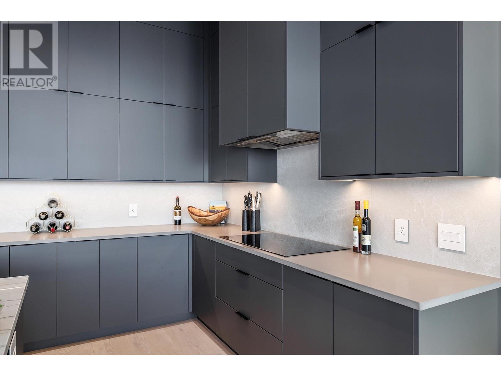 5602 Upper Mission Court, Kelowna, British Columbia  V1W 0C5 - Photo 17 - 10344686