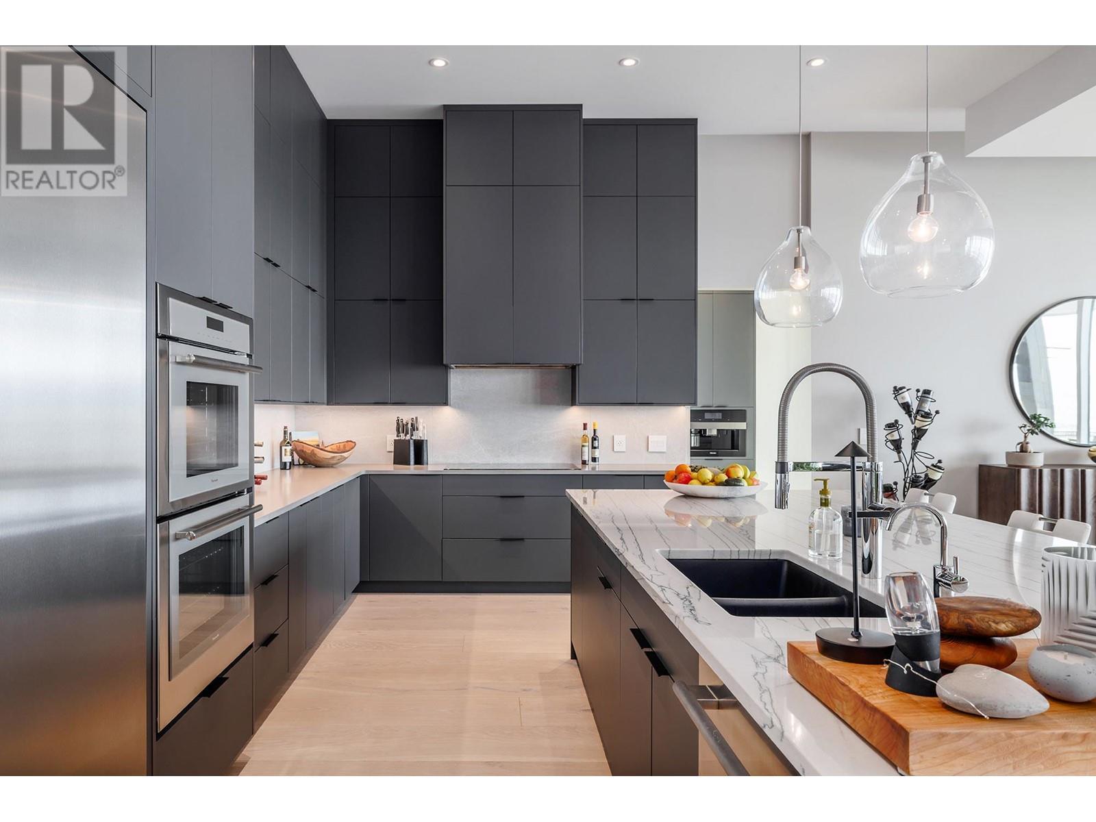 5602 Upper Mission Court, Kelowna, British Columbia  V1W 0C5 - Photo 19 - 10344686