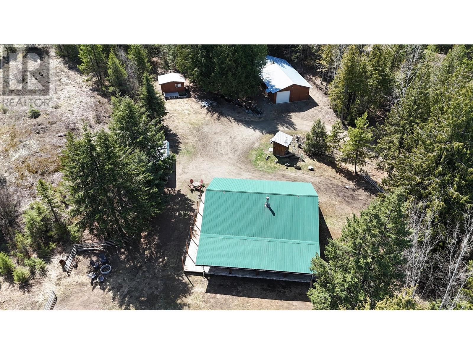 10500 3 Highway, Grand Forks, British Columbia  V0H 1H5 - Photo 11 - 10345110