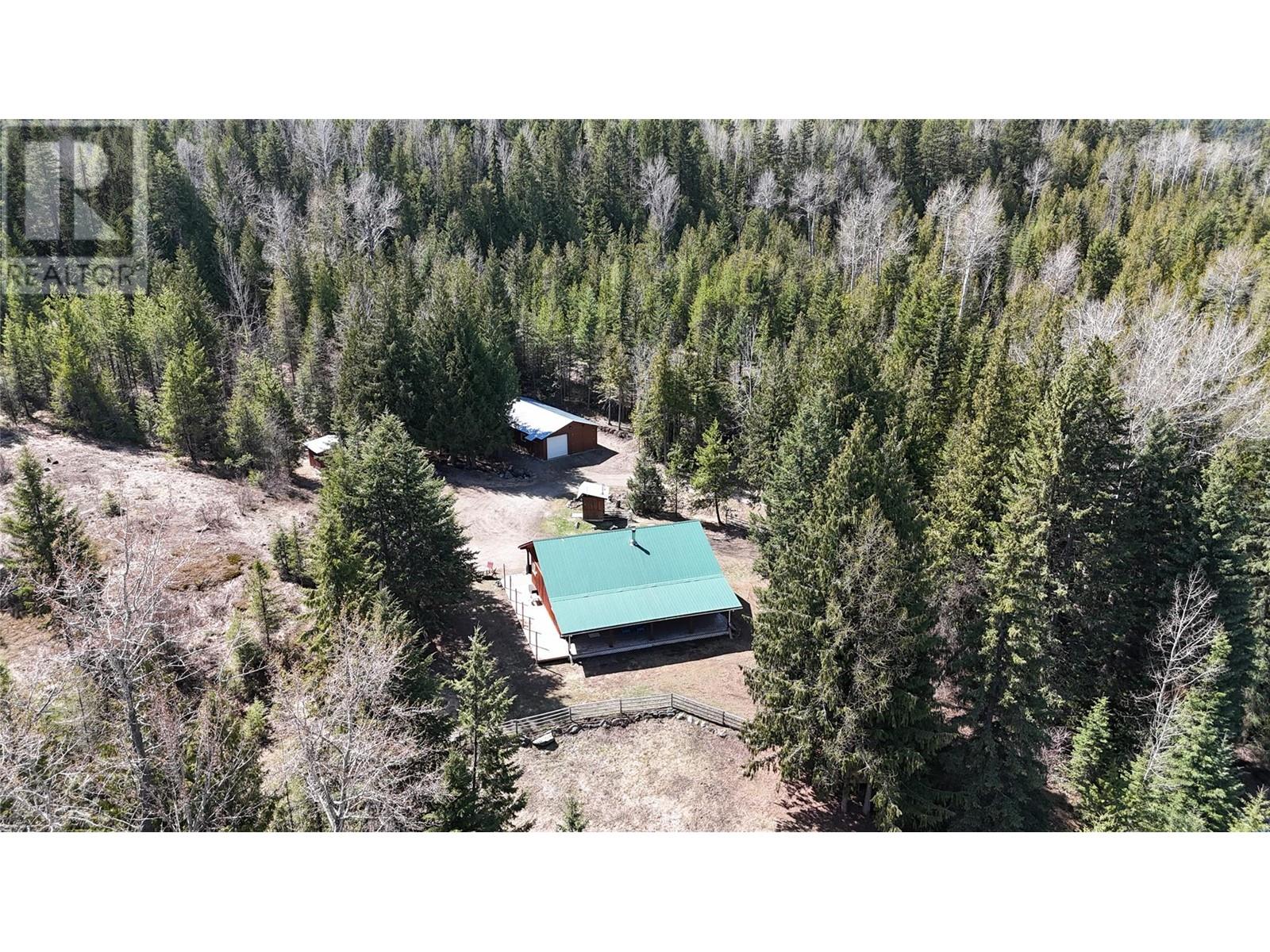 10500 3 Highway, Grand Forks, British Columbia  V0H 1H5 - Photo 13 - 10345110