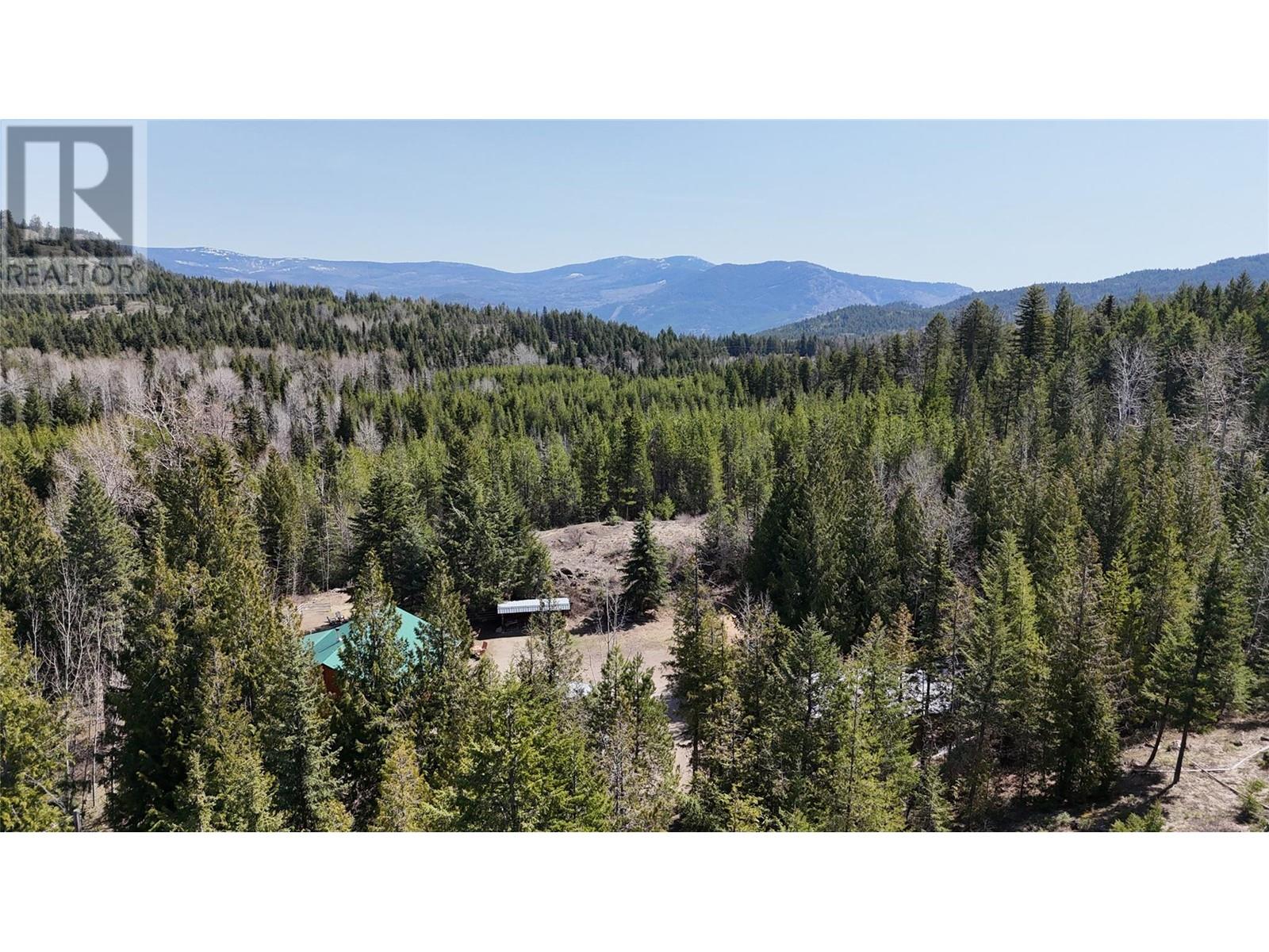 10500 3 Highway, Grand Forks, British Columbia  V0H 1H5 - Photo 2 - 10345110