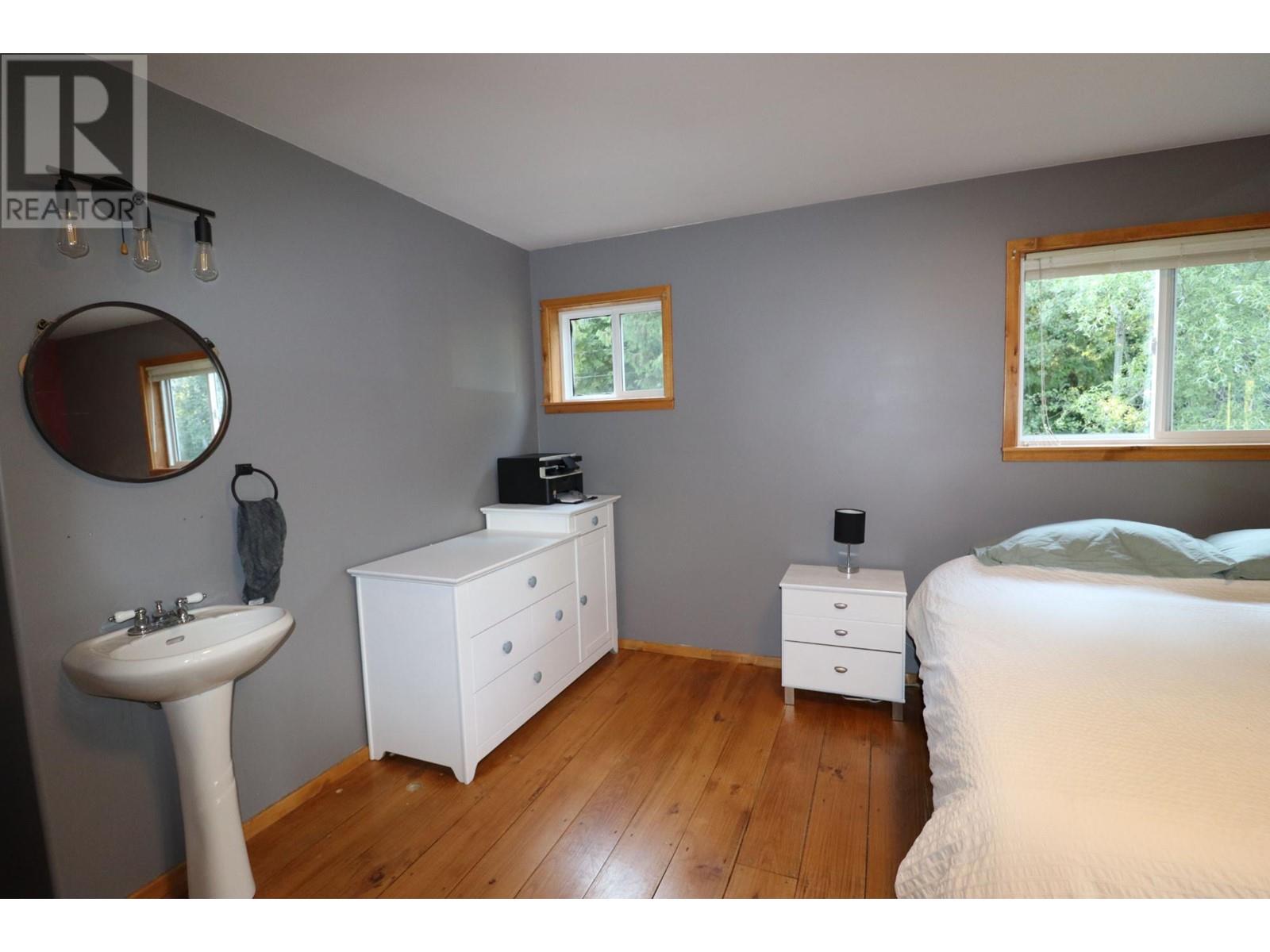 10500 3 Highway, Grand Forks, British Columbia  V0H 1H5 - Photo 34 - 10345110