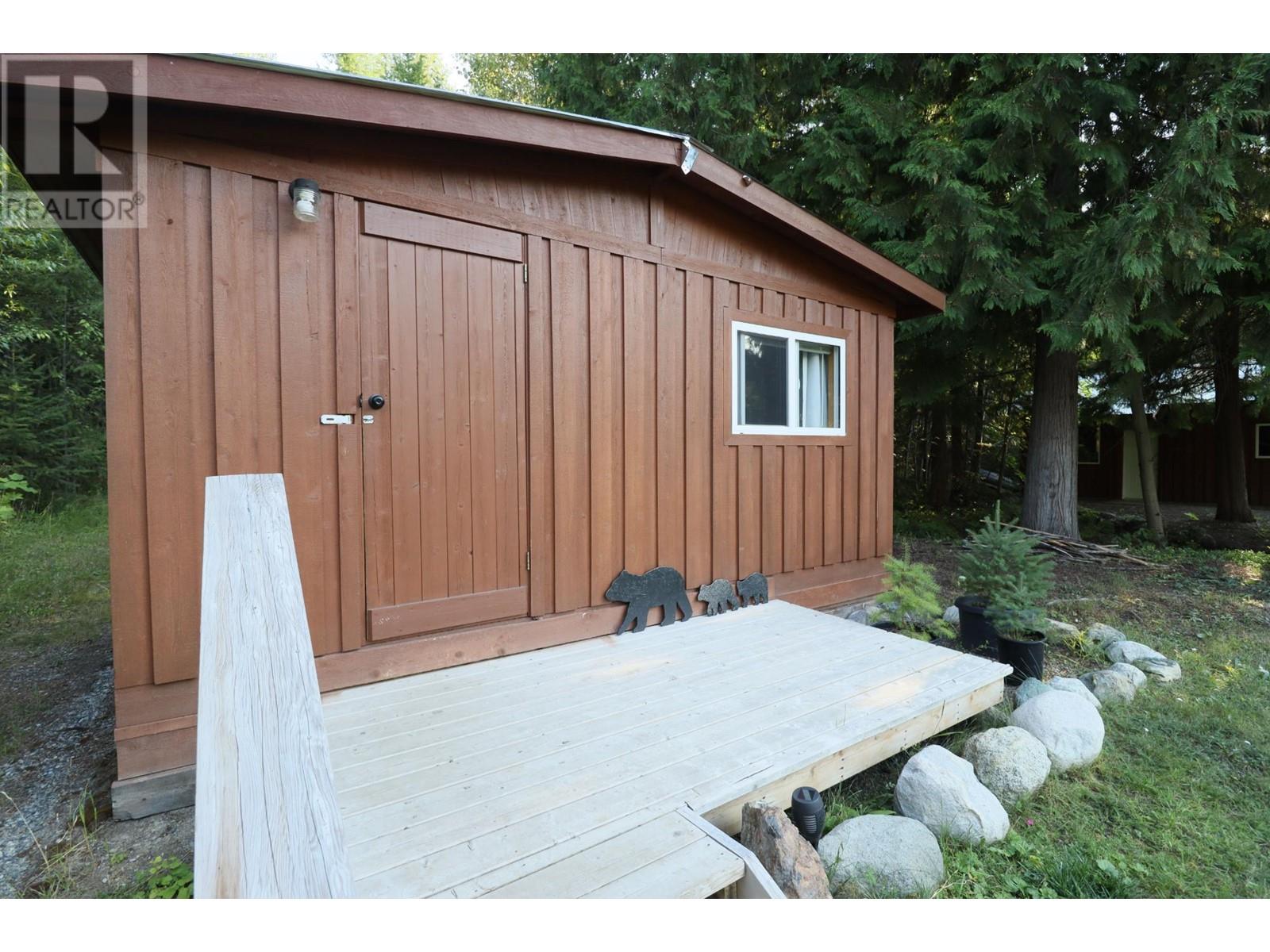 10500 3 Highway, Grand Forks, British Columbia  V0H 1H5 - Photo 48 - 10345110