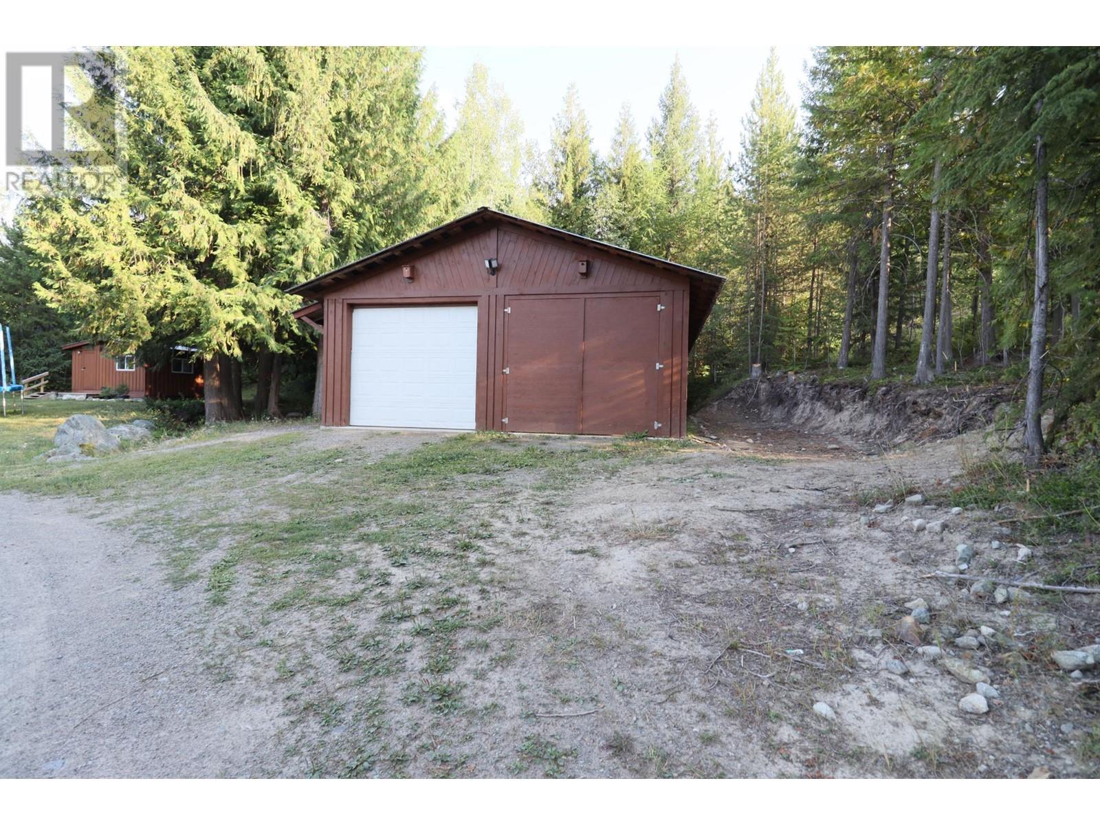 10500 3 Highway, Grand Forks, British Columbia  V0H 1H5 - Photo 53 - 10345110
