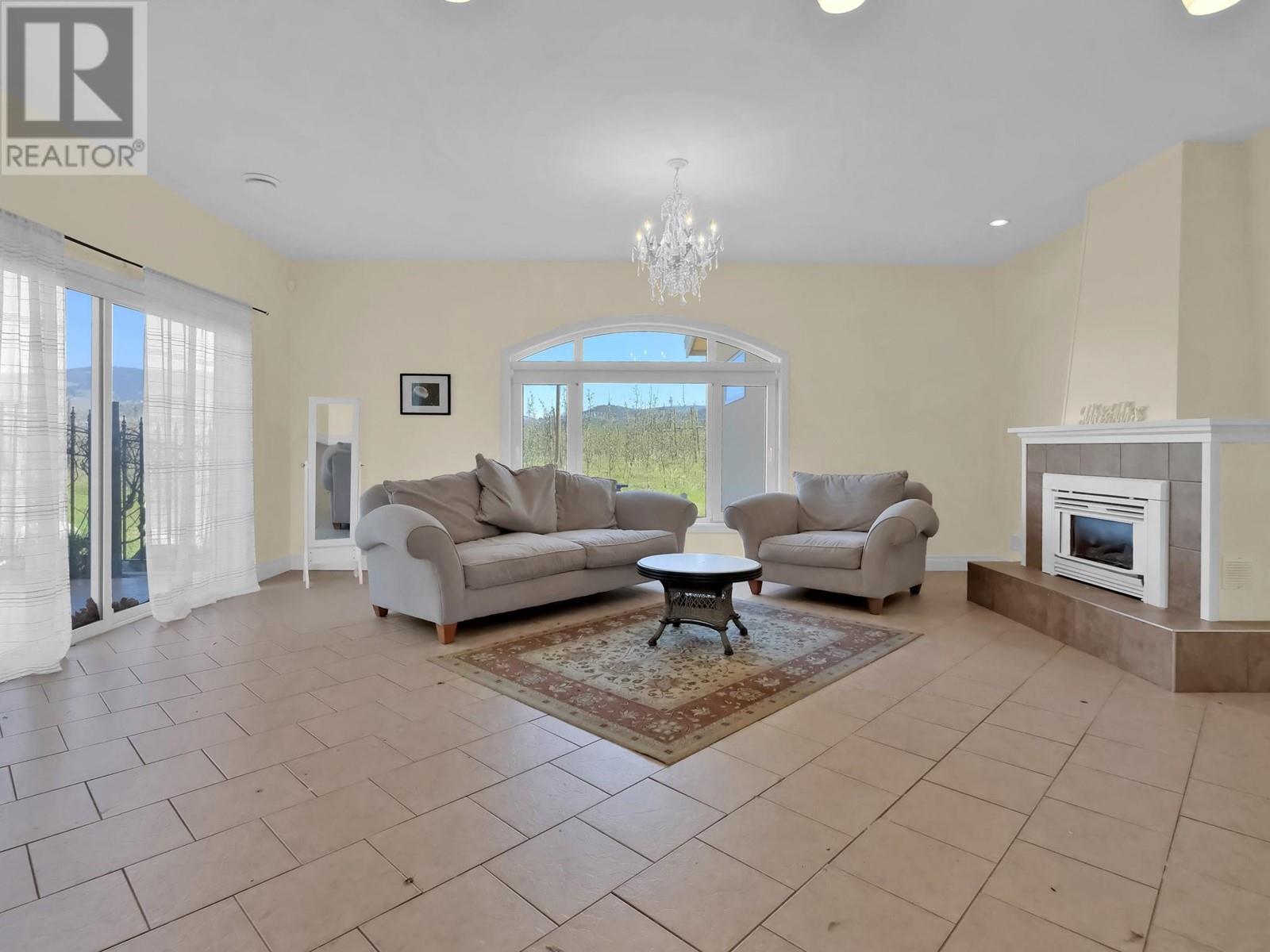 3240 Pooley Road, Kelowna, British Columbia  V1W 4G7 - Photo 22 - 10344535