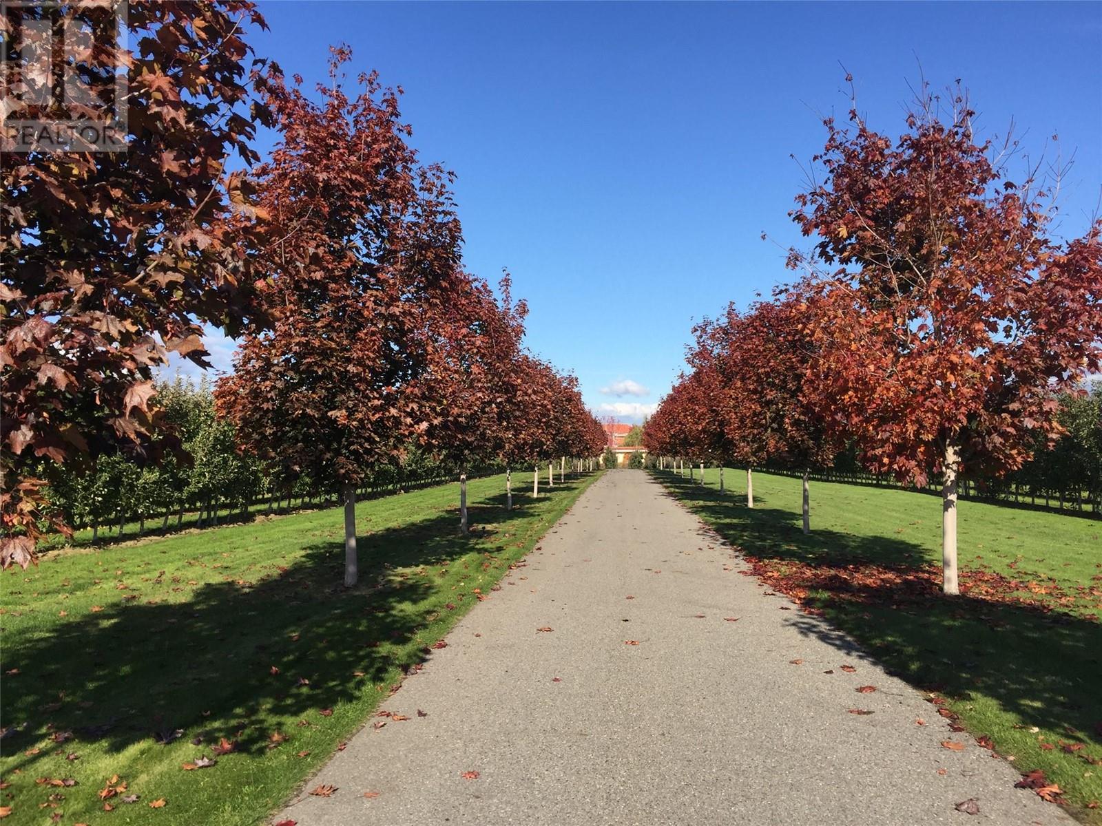 3240 Pooley Road, Kelowna, British Columbia  V1W 4G7 - Photo 31 - 10344535