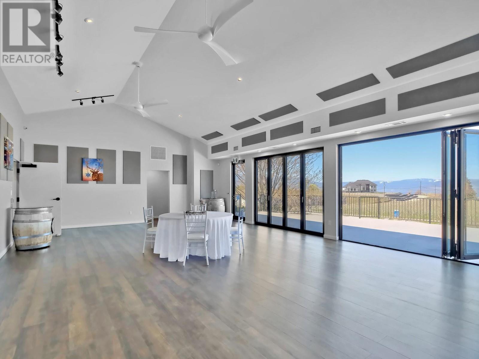 3240 Pooley Road, Kelowna, British Columbia  V1W 4G7 - Photo 54 - 10344535