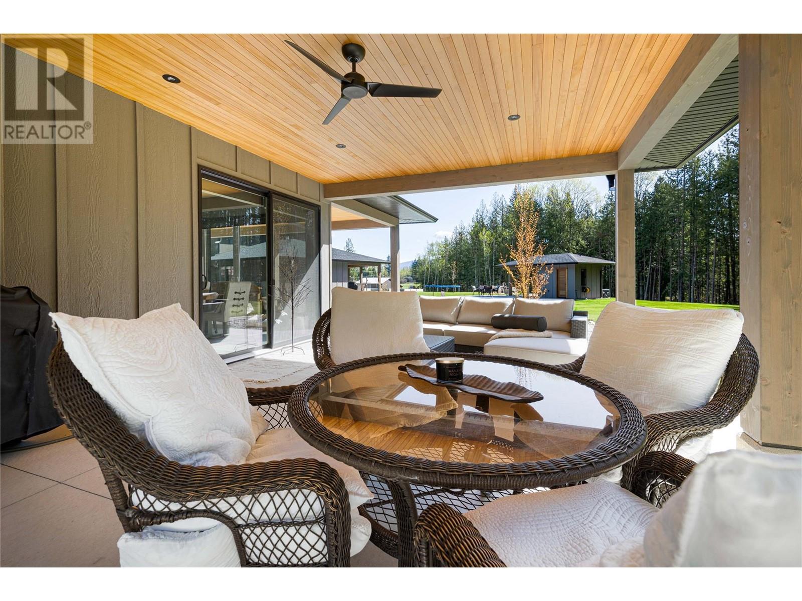 6400 1 Avenue Nw, Salmon Arm, British Columbia  V1E 3B2 - Photo 34 - 10345064