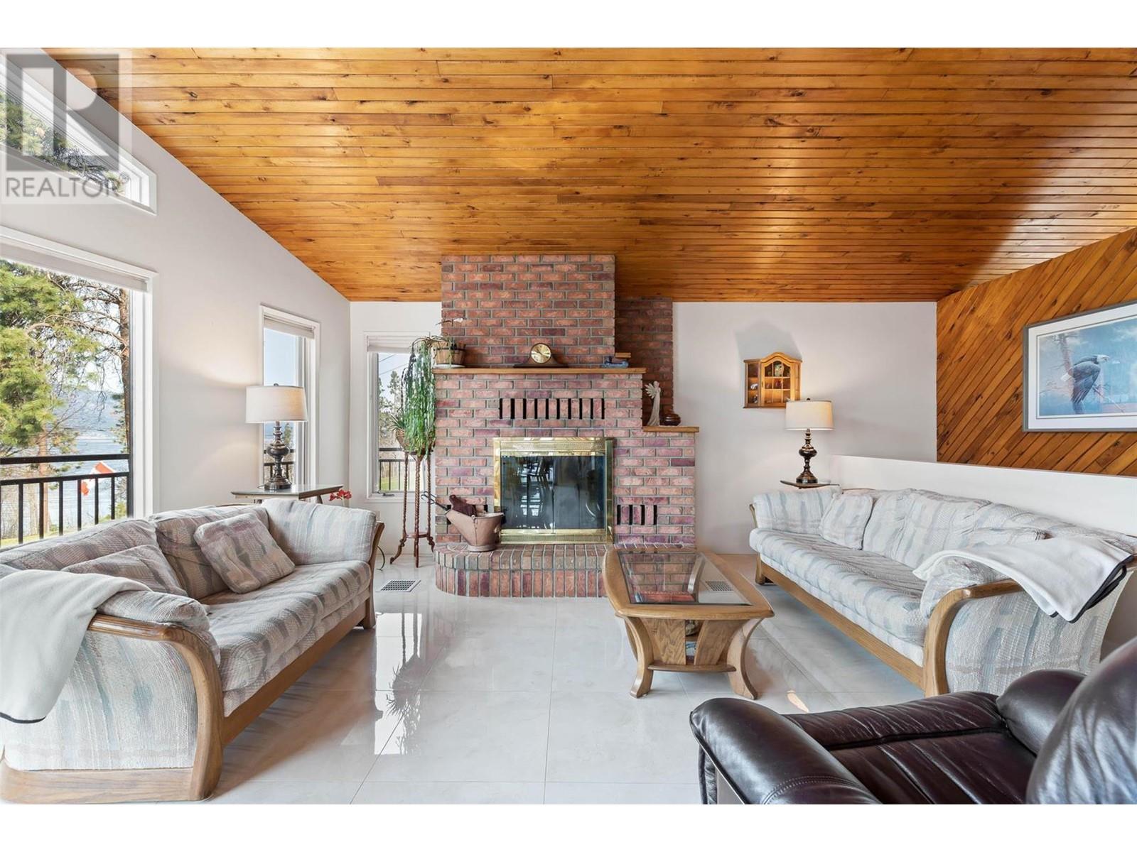 9983 Okanagan Centre Road W, Lake Country, British Columbia  V4V 2J3 - Photo 19 - 10344849