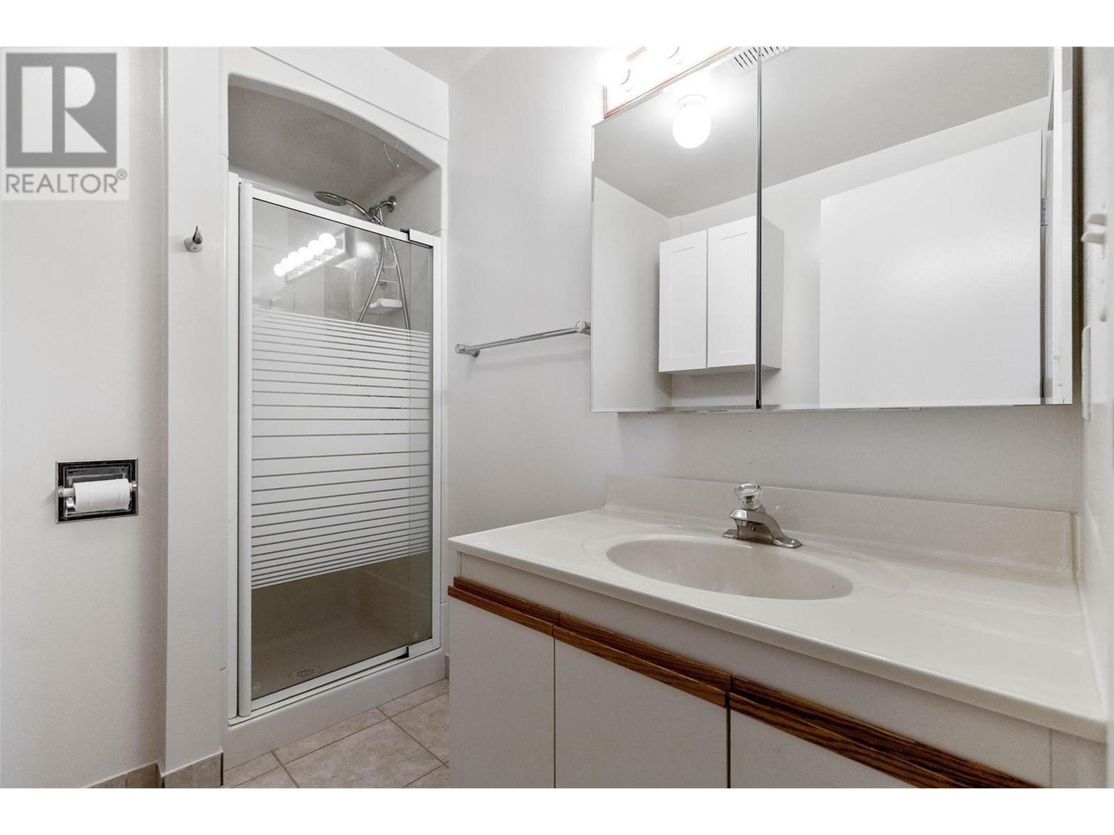 9983 Okanagan Centre Road W, Lake Country, British Columbia  V4V 2J3 - Photo 33 - 10344849