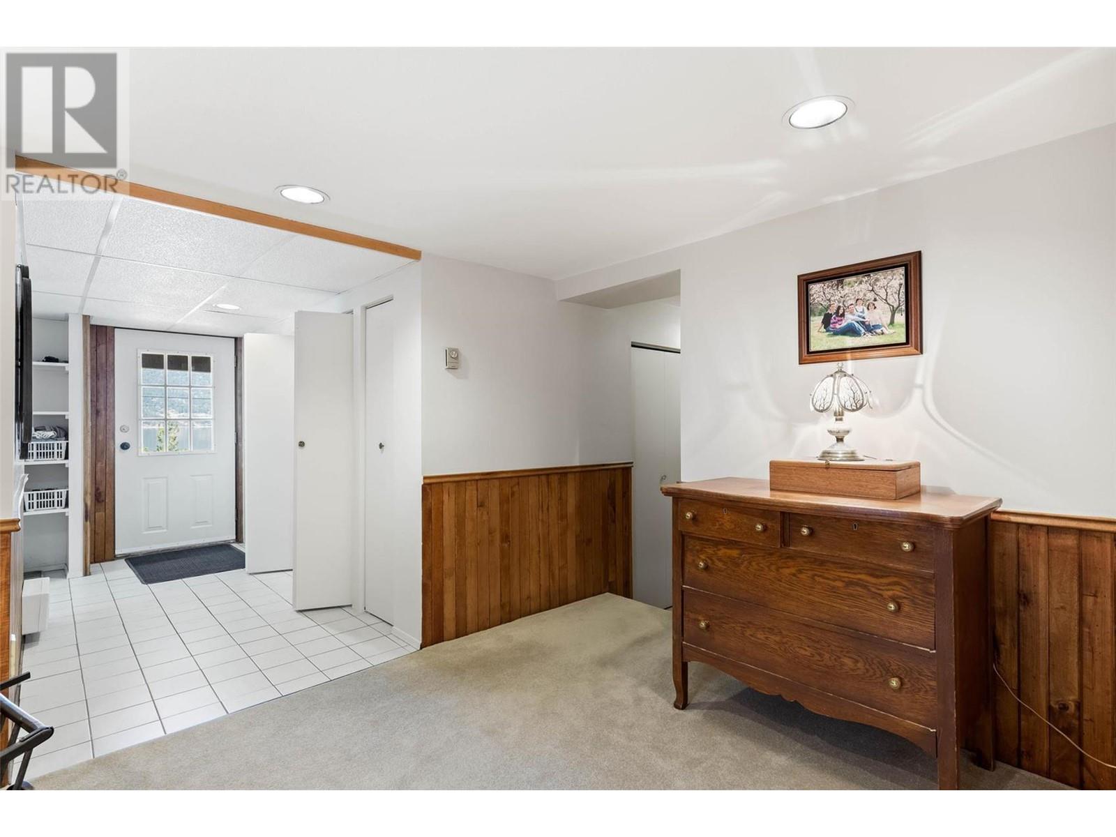 9983 Okanagan Centre Road W, Lake Country, British Columbia  V4V 2J3 - Photo 36 - 10344849