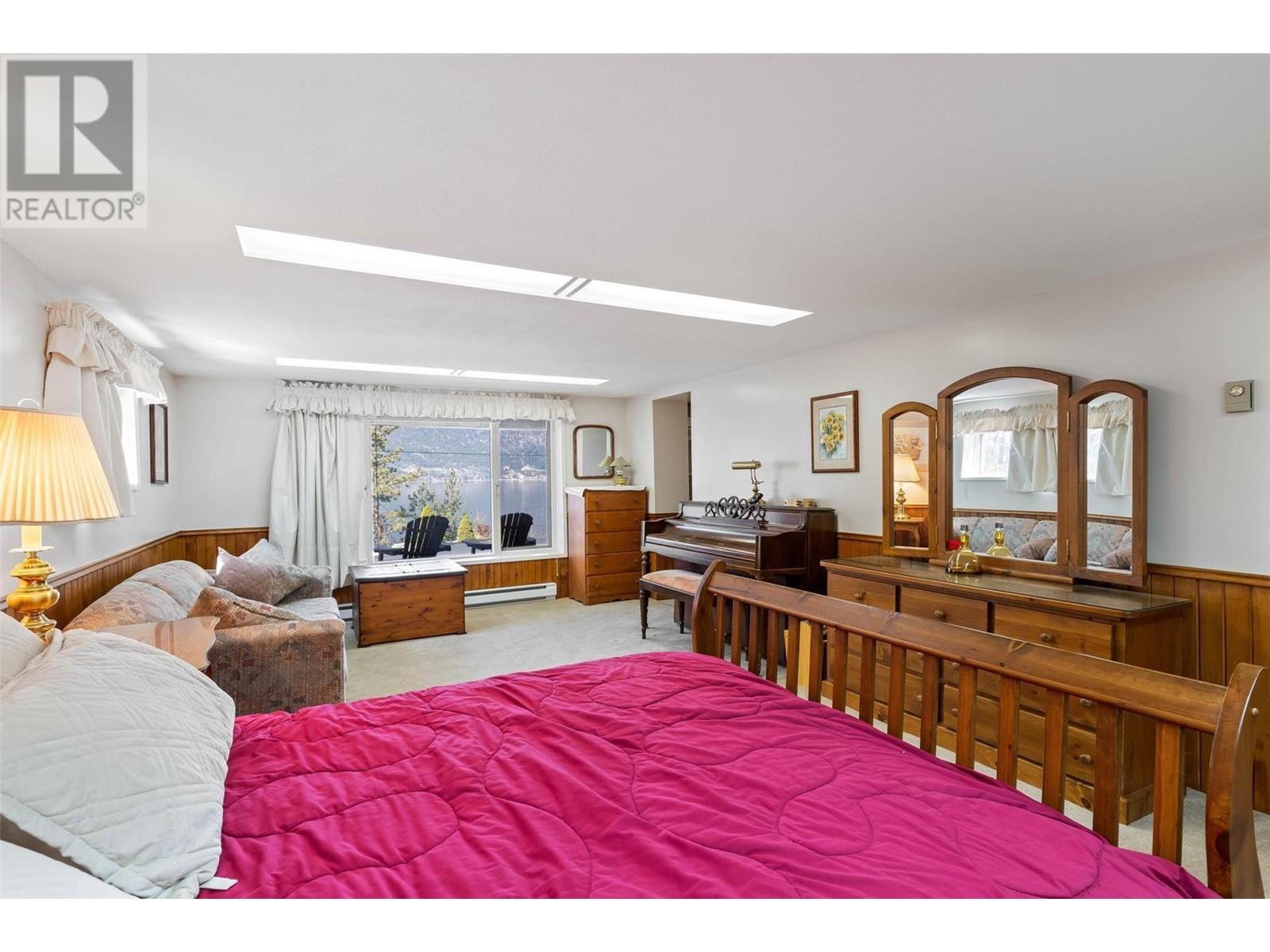 9983 Okanagan Centre Road W, Lake Country, British Columbia  V4V 2J3 - Photo 40 - 10344849