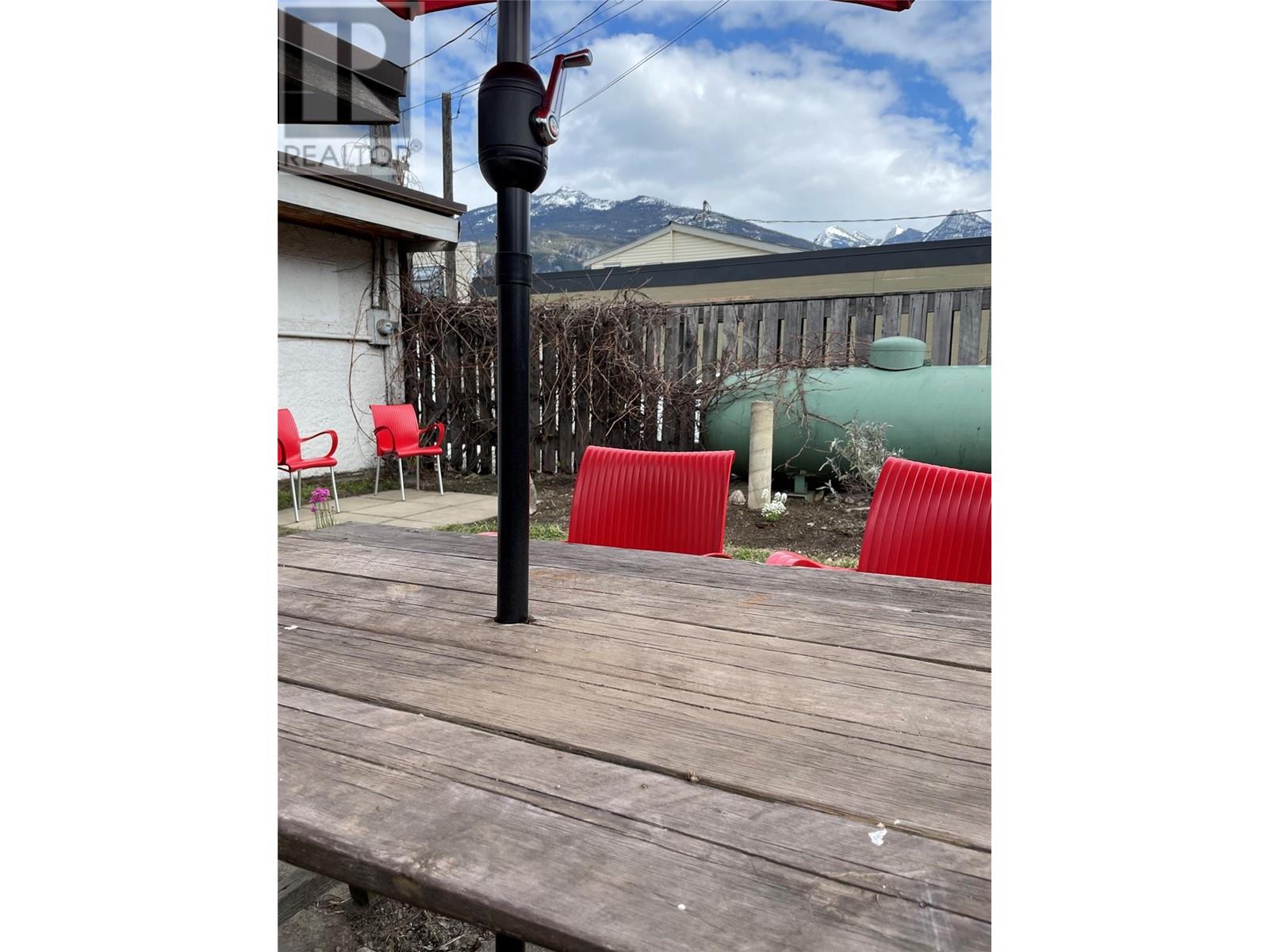 417 Front Street, Kaslo, British Columbia  V0G 1M0 - Photo 10 - 10343095