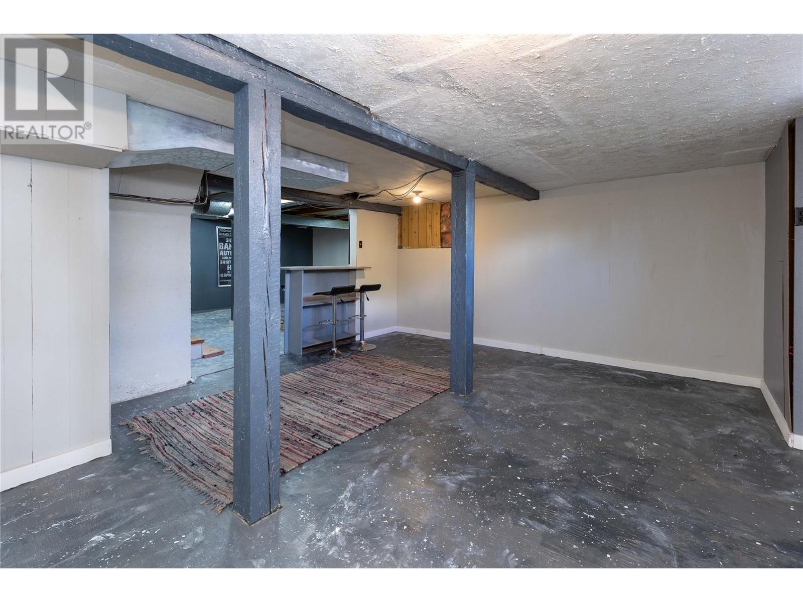 320 Okanagan Avenue Se, Salmon Arm, British Columbia  V1E 3H6 - Photo 18 - 10345252