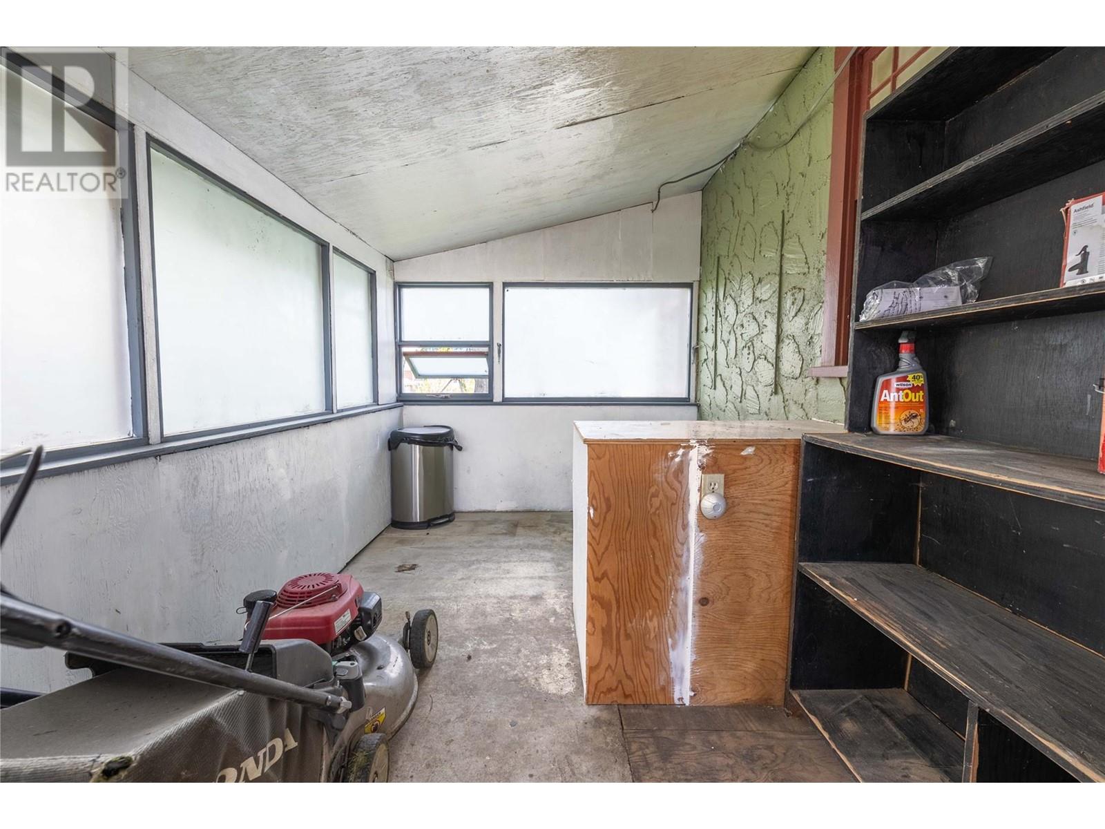 320 Okanagan Avenue Se, Salmon Arm, British Columbia  V1E 3H6 - Photo 21 - 10345252