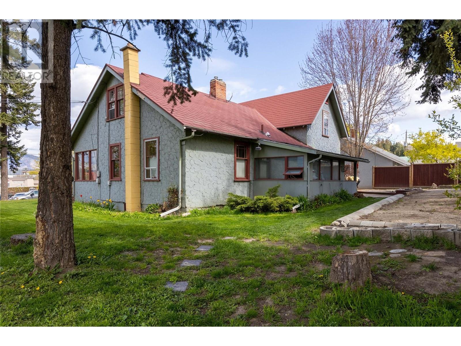 320 Okanagan Avenue Se, Salmon Arm, British Columbia  V1E 3H6 - Photo 23 - 10345252