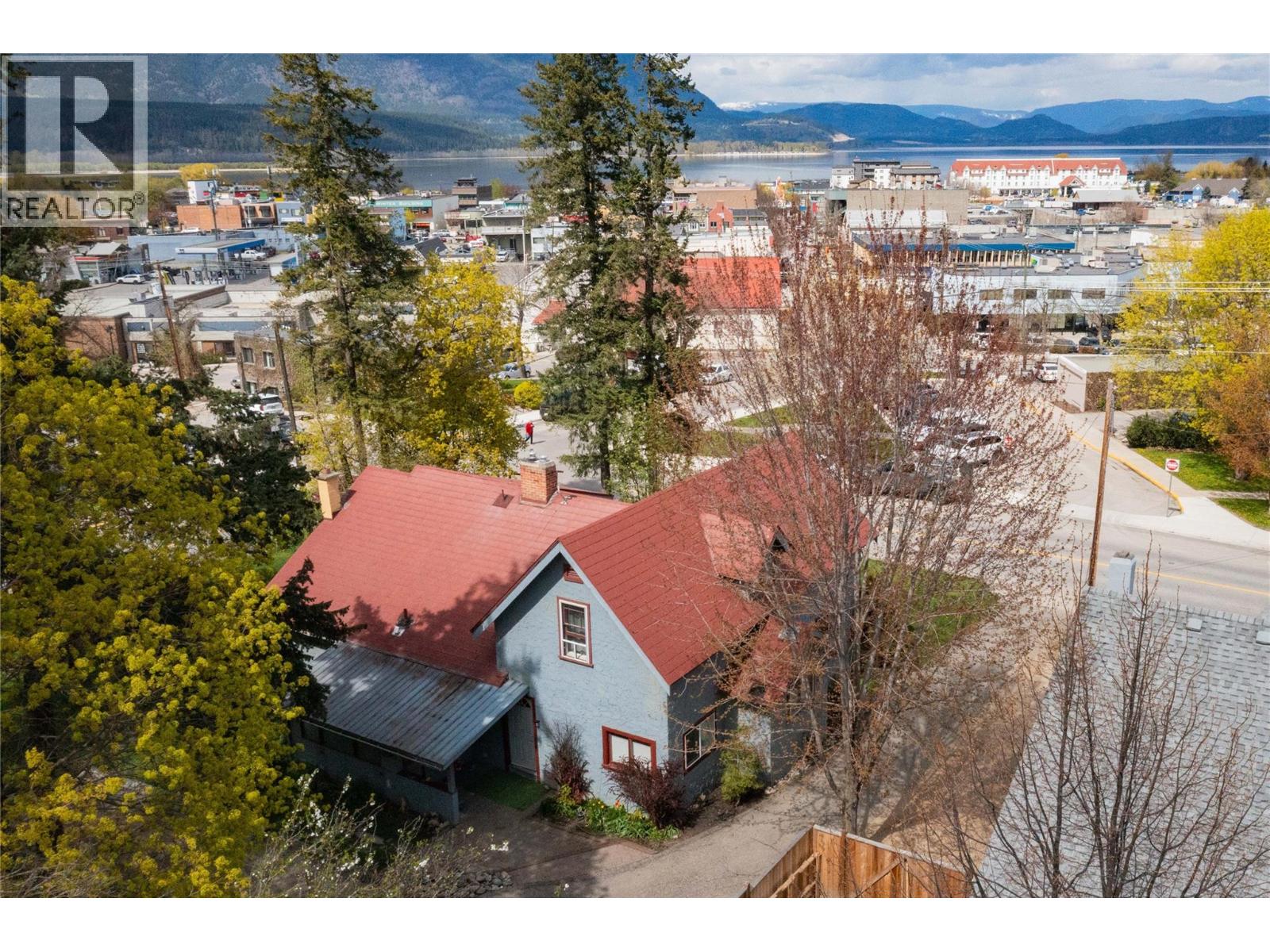 320 Okanagan Avenue Se, Salmon Arm, British Columbia  V1E 3H6 - Photo 34 - 10345252
