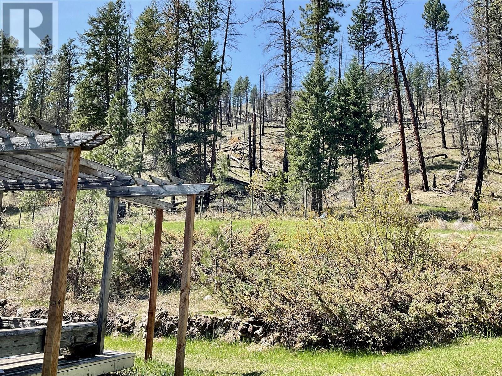 1715 33 Highway, Rock Creek, British Columbia  V0H 1Y0 - Photo 15 - 10345256