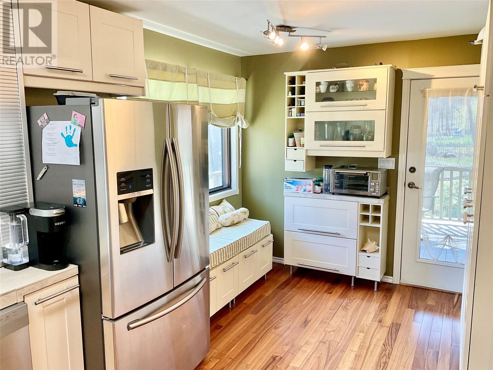 1715 33 Highway, Rock Creek, British Columbia  V0H 1Y0 - Photo 25 - 10345256