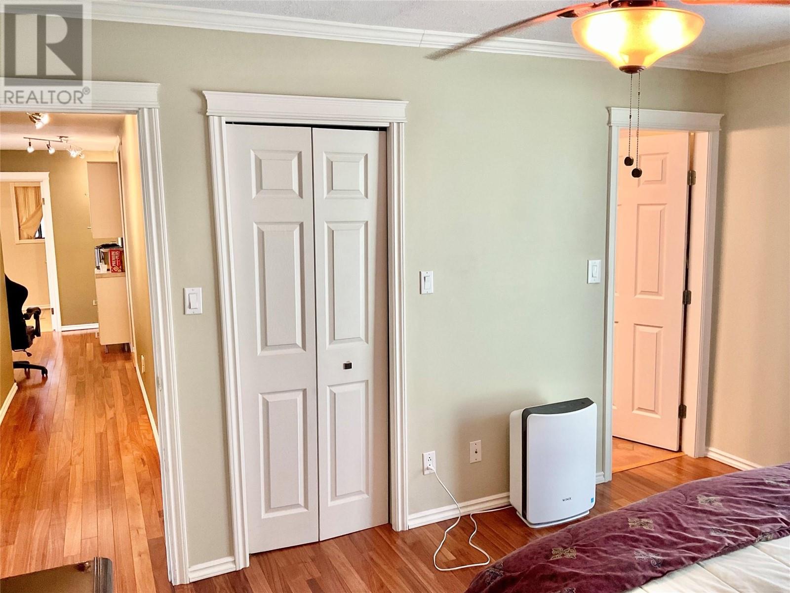 1715 33 Highway, Rock Creek, British Columbia  V0H 1Y0 - Photo 37 - 10345256