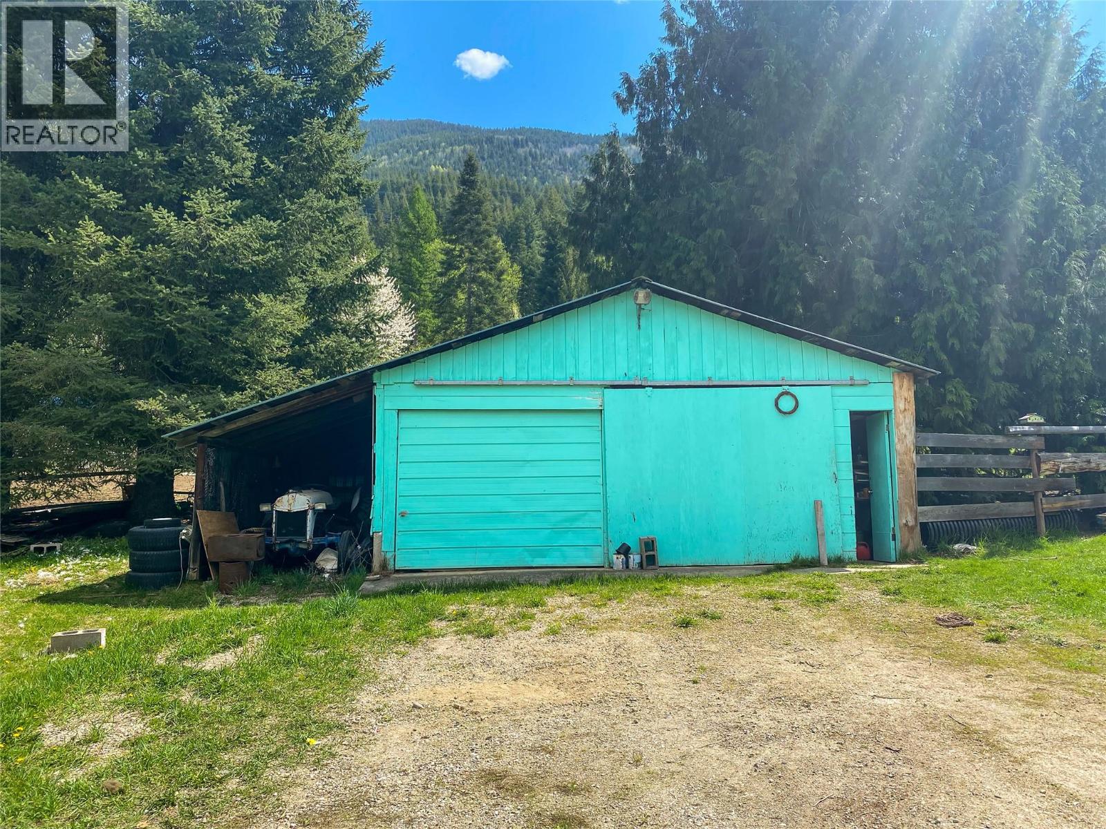 2158 Makonin Road, Glade, British Columbia  V1N 4R2 - Photo 47 - 10345121