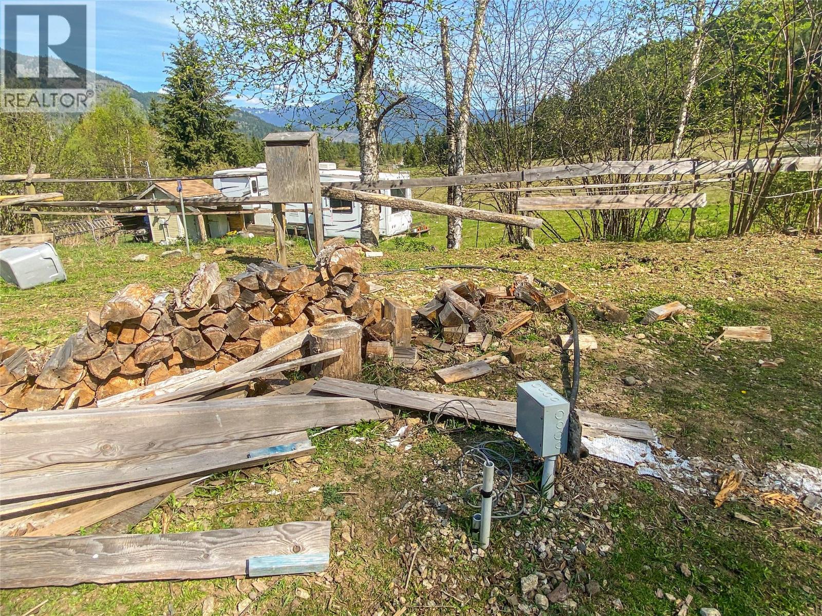 2158 Makonin Road, Glade, British Columbia  V1N 4R2 - Photo 58 - 10345121