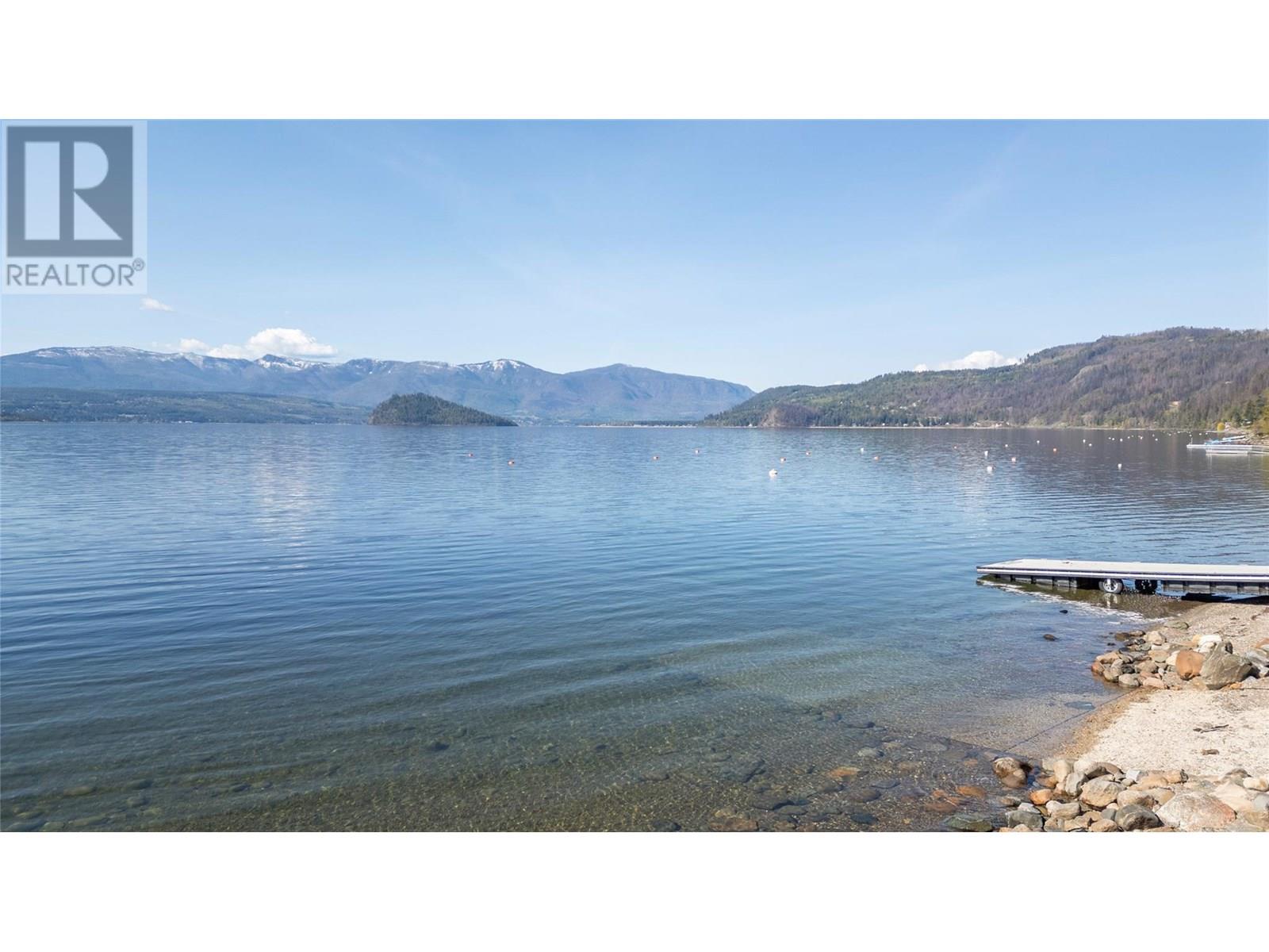 5143 Squilax-Anglemont Road, Celista, British Columbia  V0E 1M6 - Photo 16 - 10345157