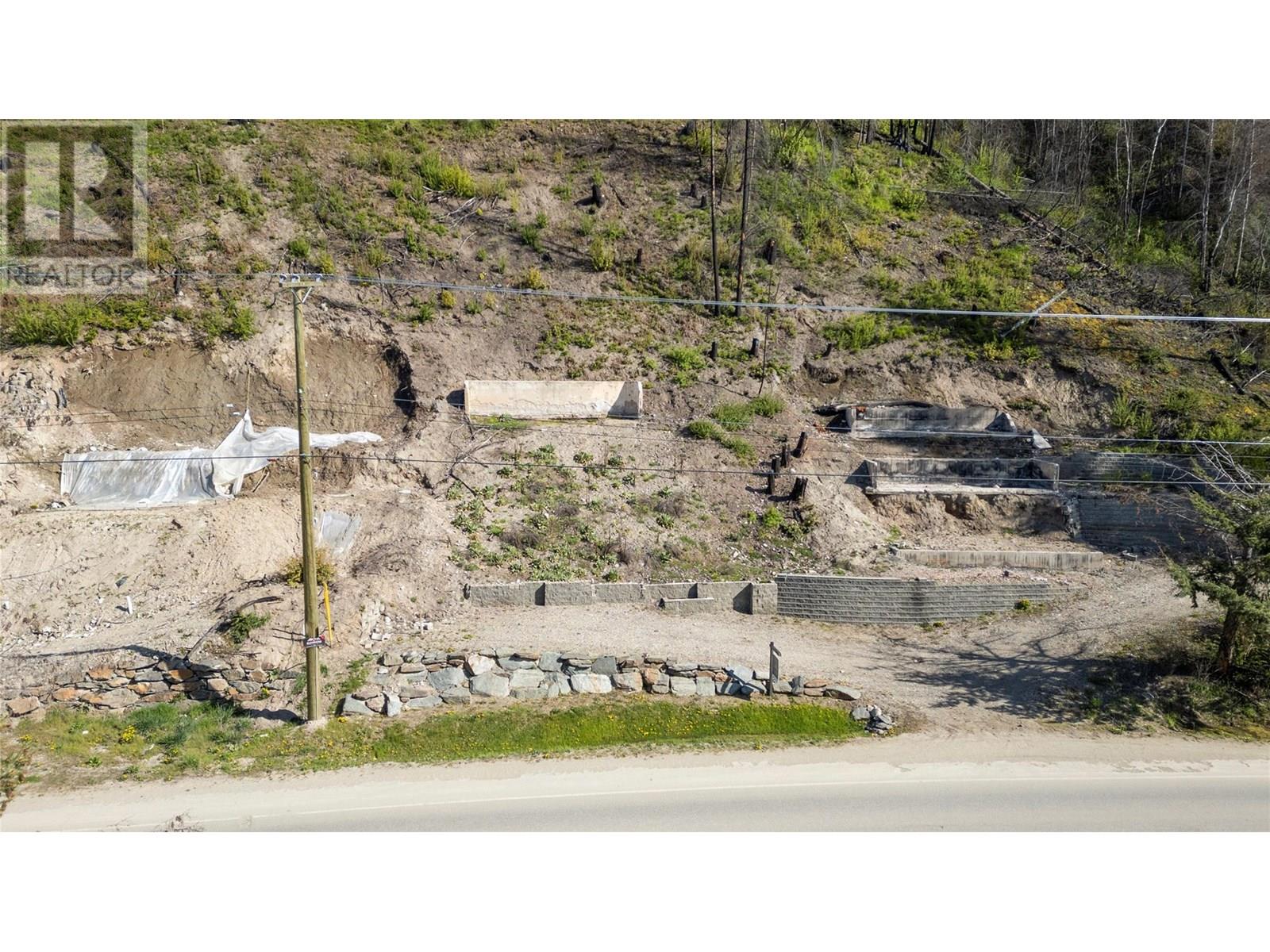 5143 Squilax-Anglemont Road, Celista, British Columbia  V0E 1M6 - Photo 19 - 10345157