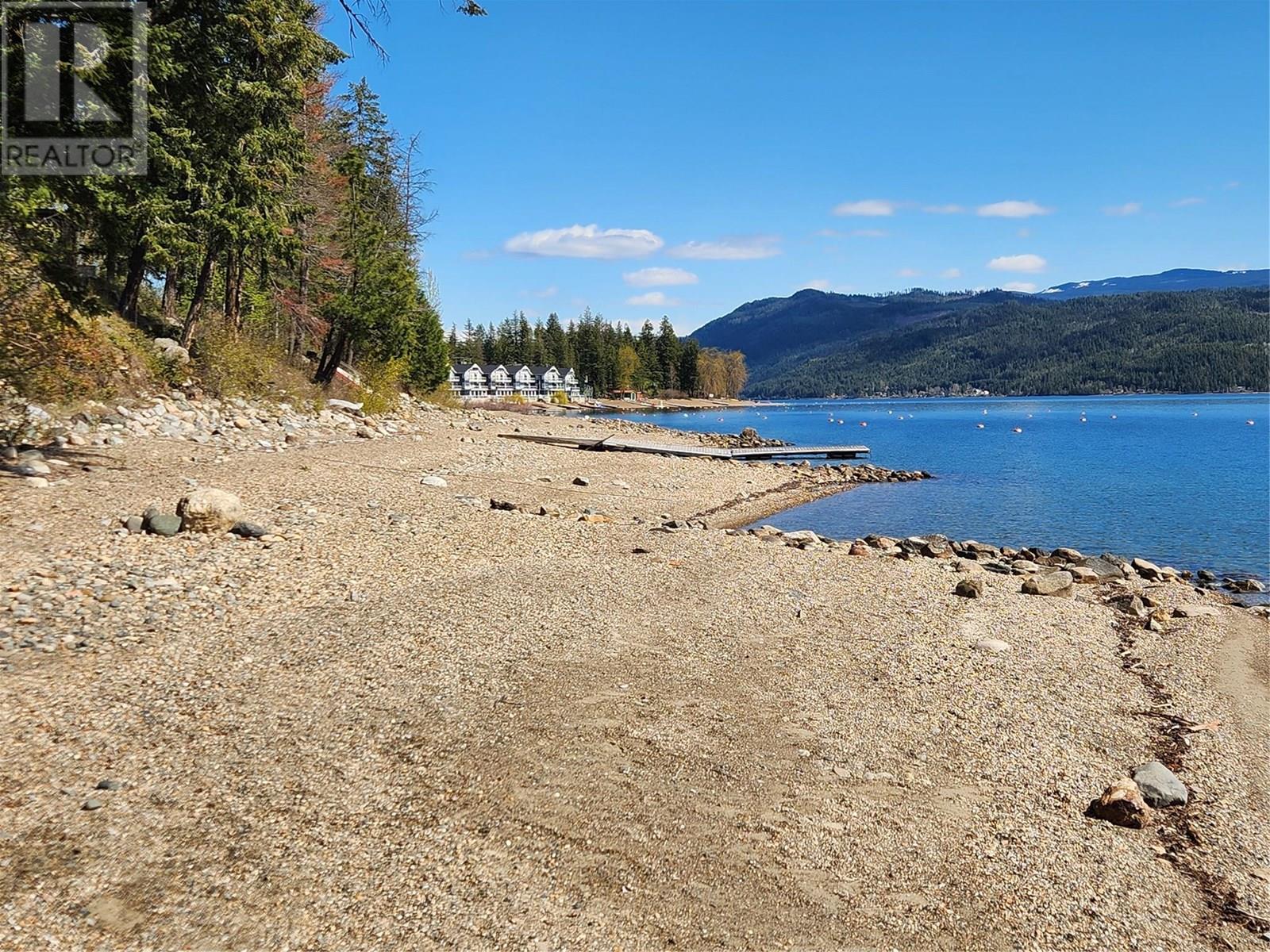 5143 Squilax-Anglemont Road, Celista, British Columbia  V0E 1M6 - Photo 7 - 10345157