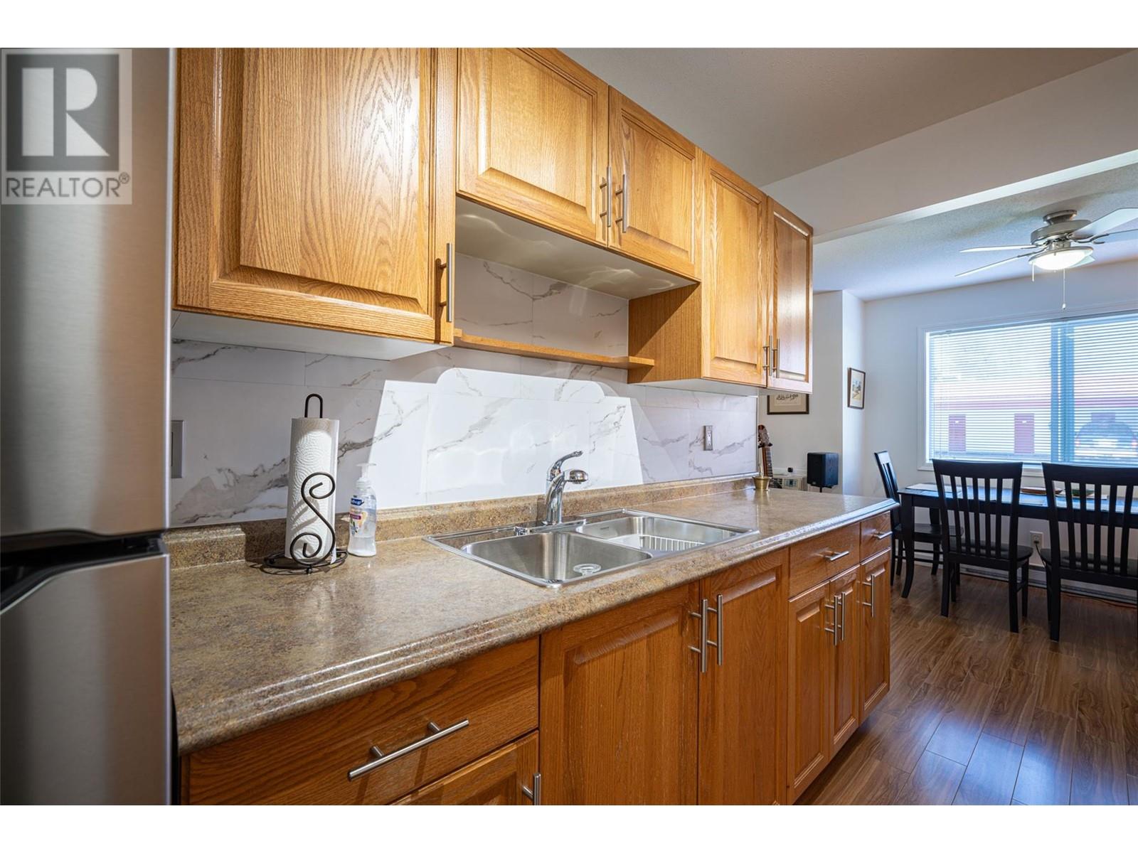 2085 Gordon Drive Unit# 120, Kelowna, British Columbia  V1Y 8S1 - Photo 11 - 10345412