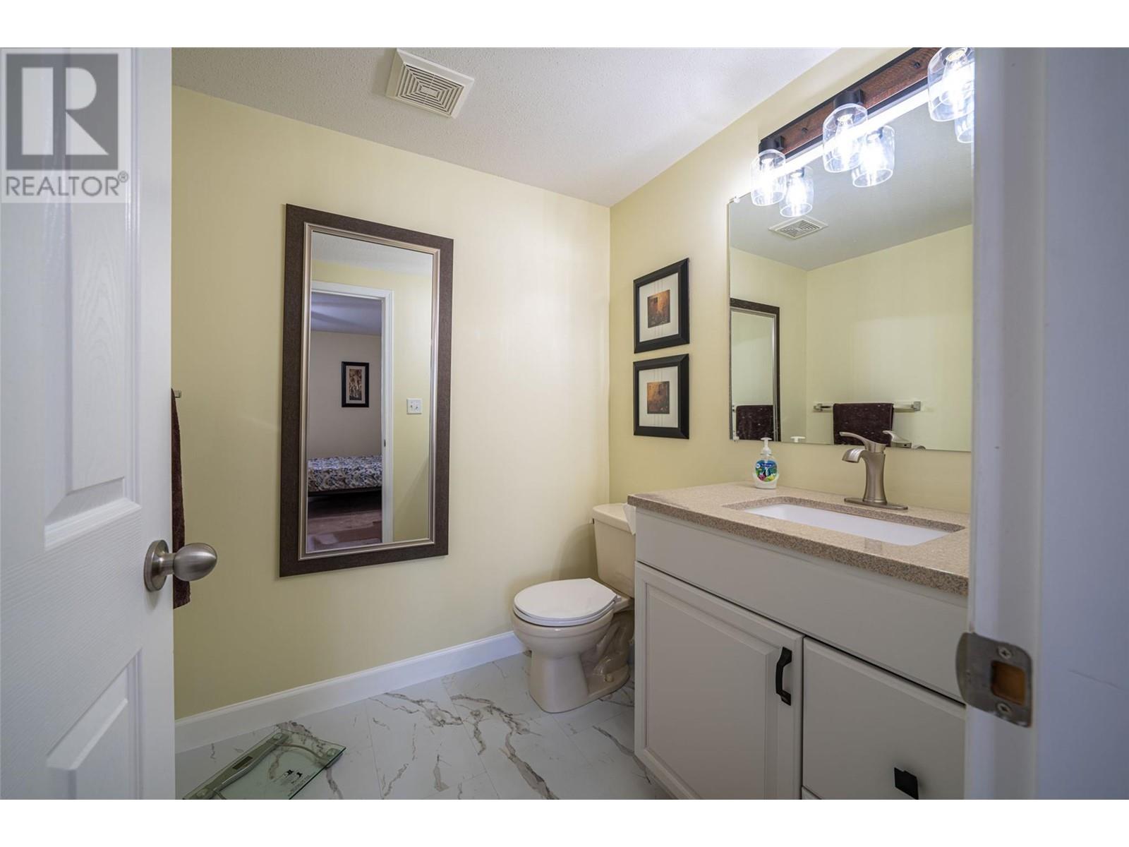 2085 Gordon Drive Unit# 120, Kelowna, British Columbia  V1Y 8S1 - Photo 19 - 10345412