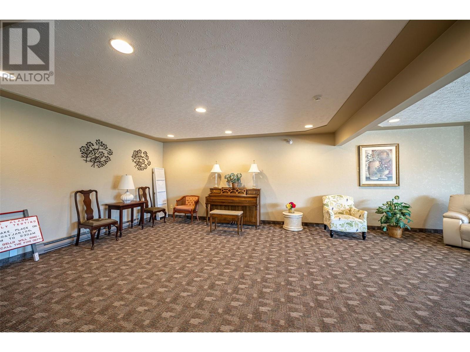 2085 Gordon Drive Unit# 120, Kelowna, British Columbia  V1Y 8S1 - Photo 29 - 10345412