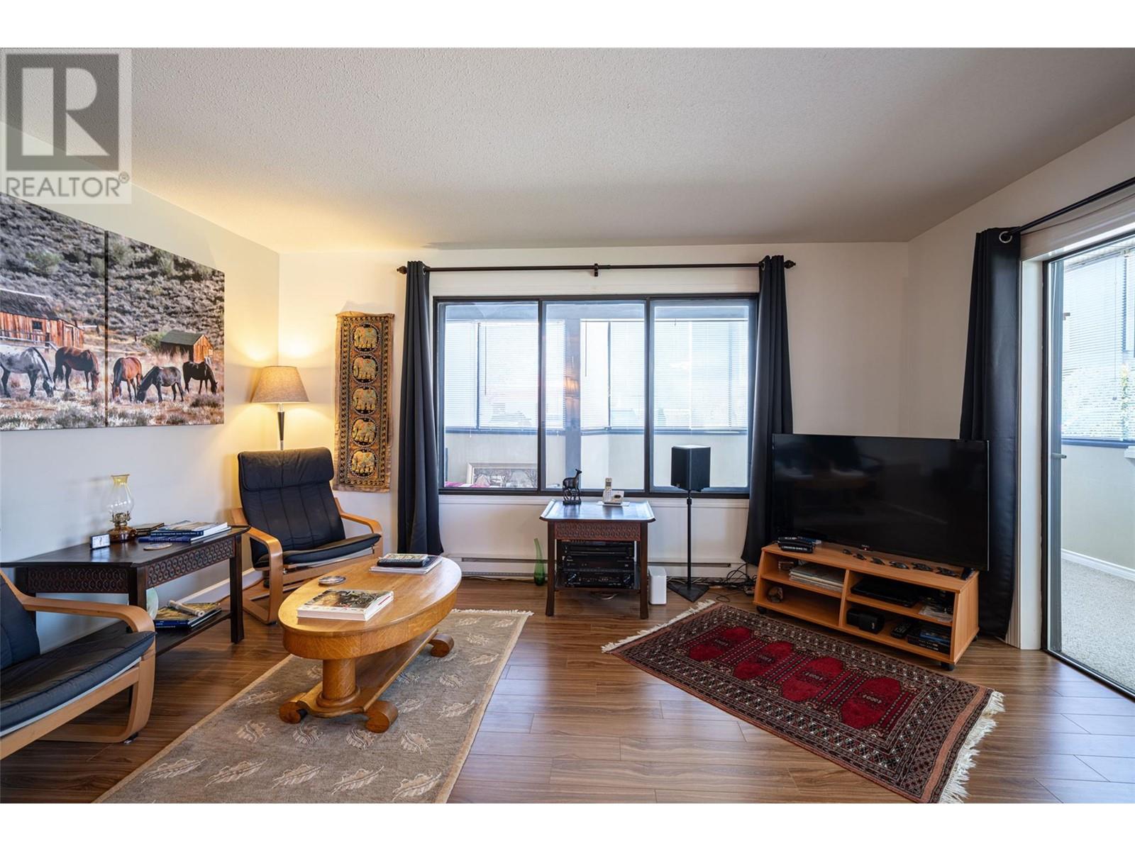 2085 Gordon Drive Unit# 120, Kelowna, British Columbia  V1Y 8S1 - Photo 3 - 10345412
