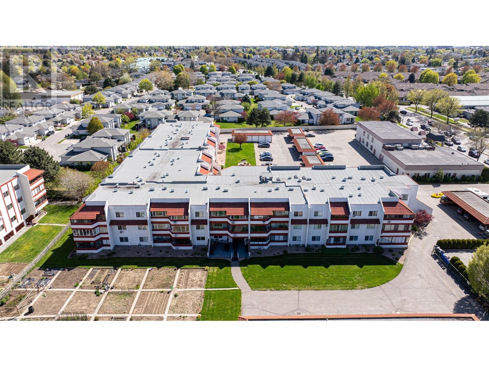 2085 Gordon Drive Unit# 120, Kelowna, British Columbia  V1Y 8S1 - Photo 37 - 10345412