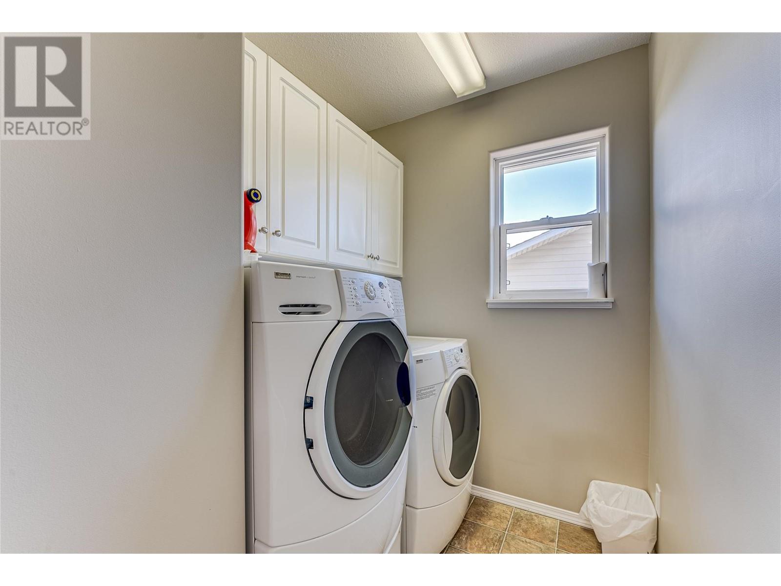 855 8 Avenue, Vernon, British Columbia  V1T 1Z1 - Photo 24 - 10345437