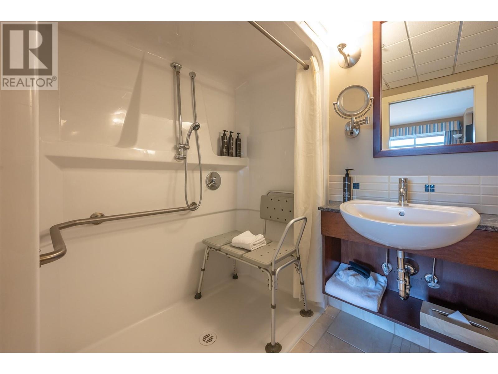 13011 Lakeshore Drive Unit# 105, Summerland, British Columbia  V0H 1Z1 - Photo 20 - 10345475