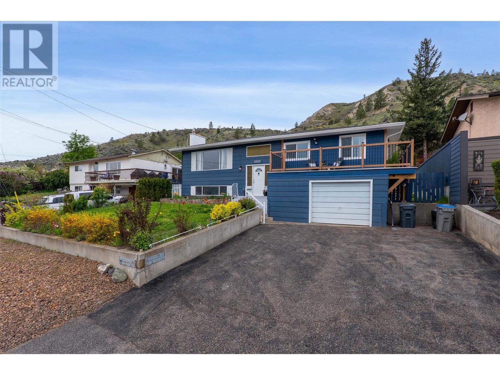 2203 Grasslands Boulevard, Kamloops, British Columbia  V2B 6E4 - Photo 33 - 10343325