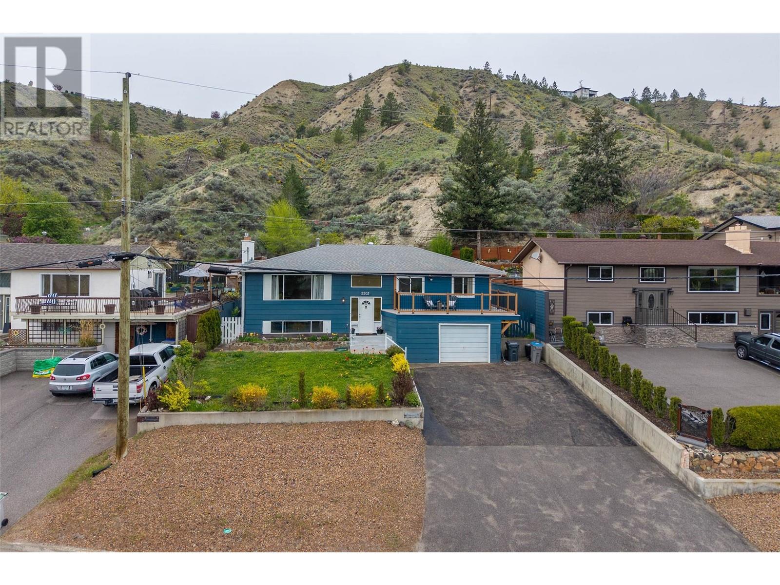 2203 Grasslands Boulevard, Kamloops, British Columbia  V2B 6E4 - Photo 36 - 10343325