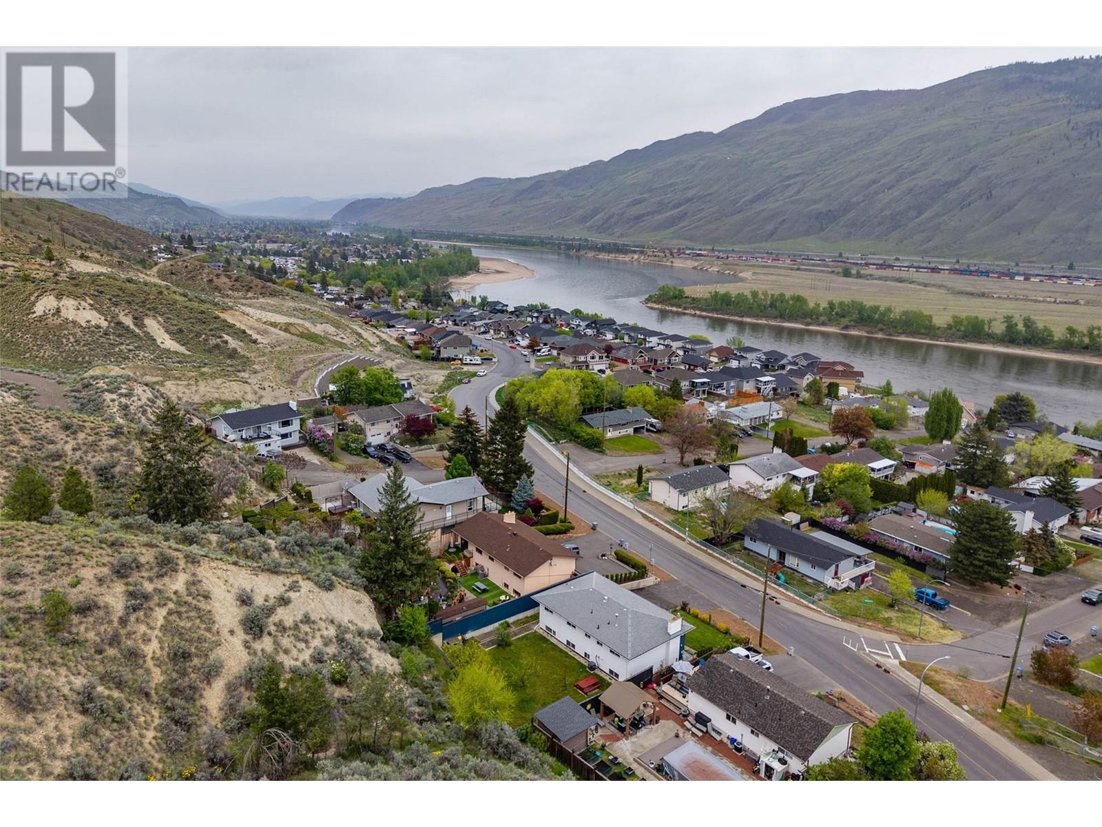 2203 Grasslands Boulevard, Kamloops, British Columbia  V2B 6E4 - Photo 42 - 10343325