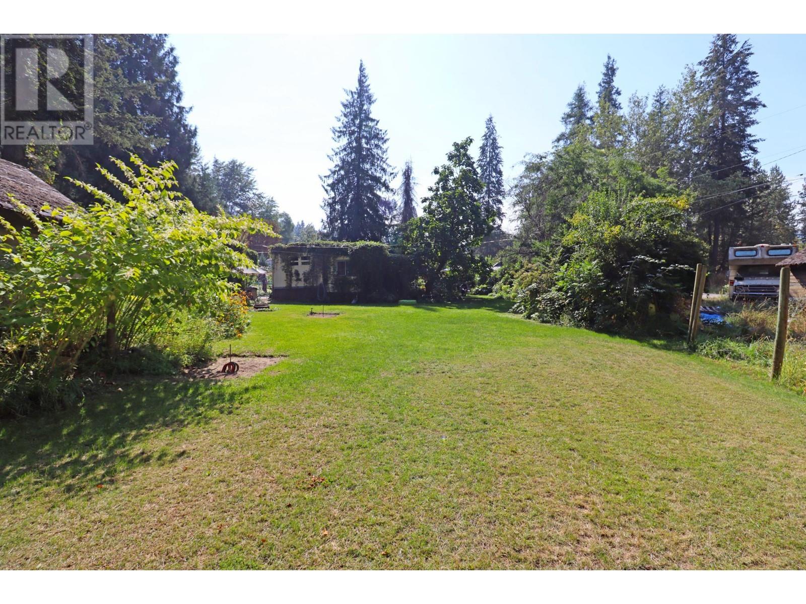 1680 Chandler Road, Christina Lake, British Columbia  V0H 1E0 - Photo 24 - 10345484