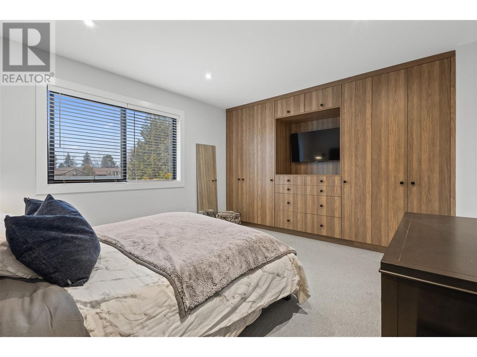 712 Schafer Road, Kelowna, British Columbia  V1W 1G1 - Photo 23 - 10345273