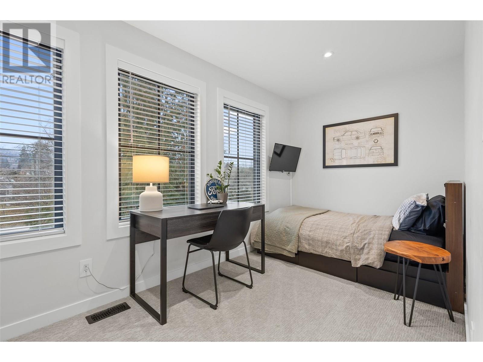 712 Schafer Road, Kelowna, British Columbia  V1W 1G1 - Photo 27 - 10345273
