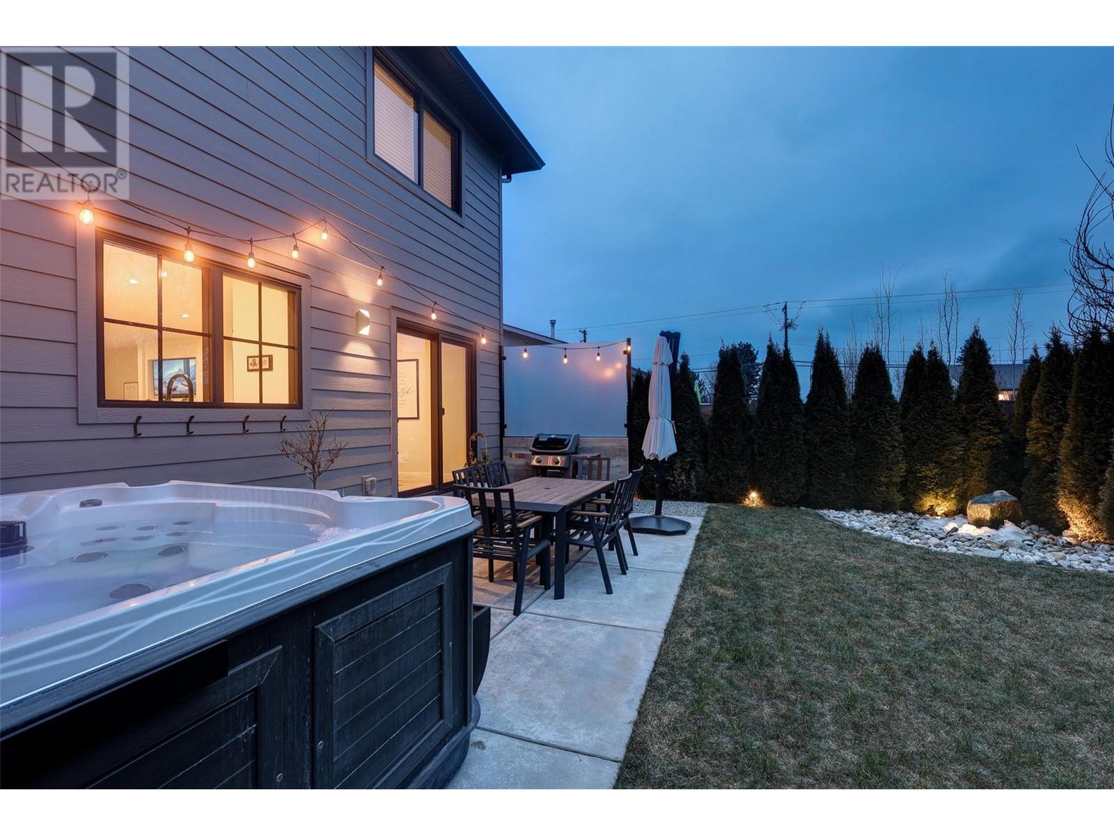 712 Schafer Road, Kelowna, British Columbia  V1W 1G1 - Photo 38 - 10345273