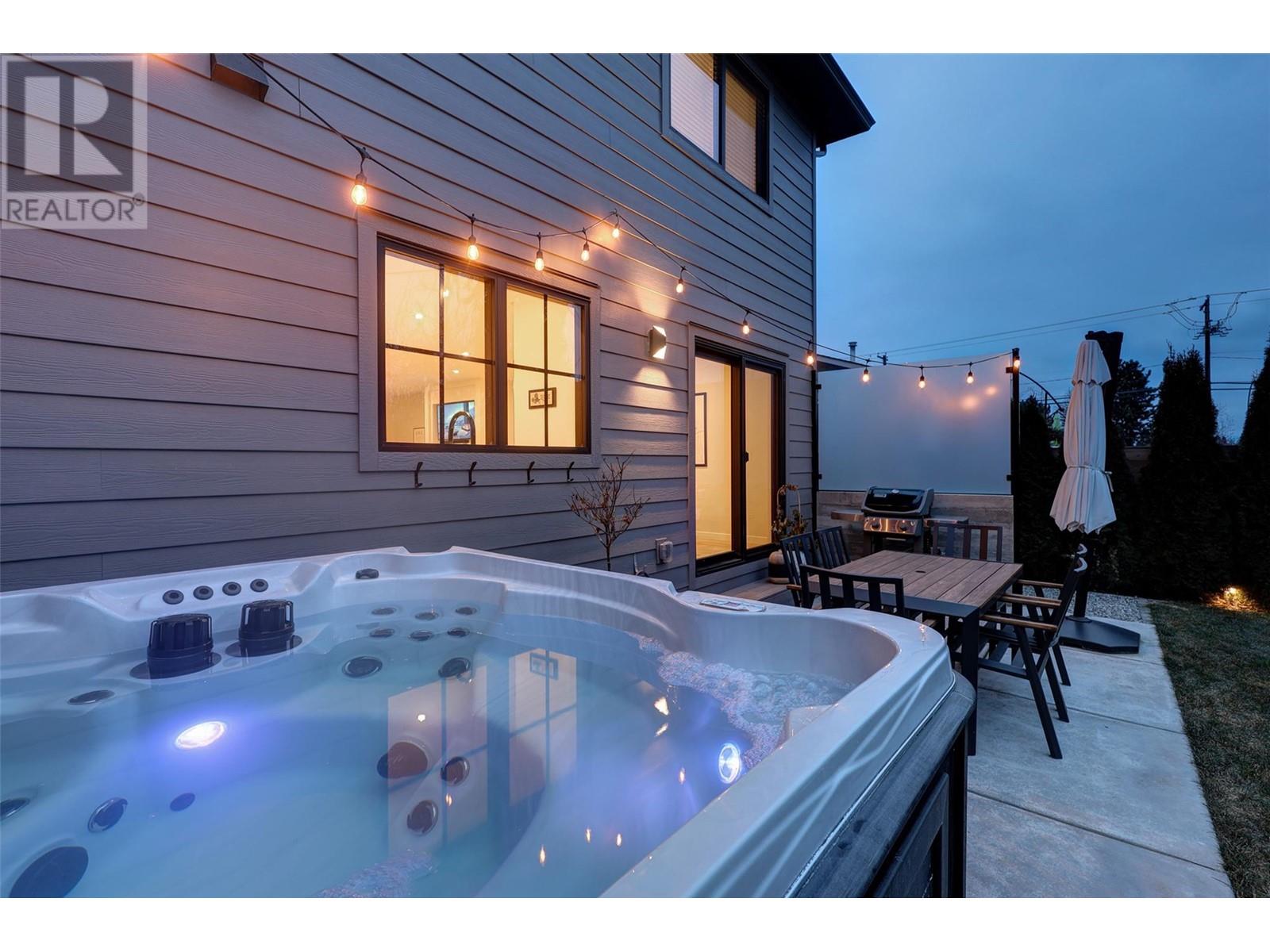 712 Schafer Road, Kelowna, British Columbia  V1W 1G1 - Photo 39 - 10345273