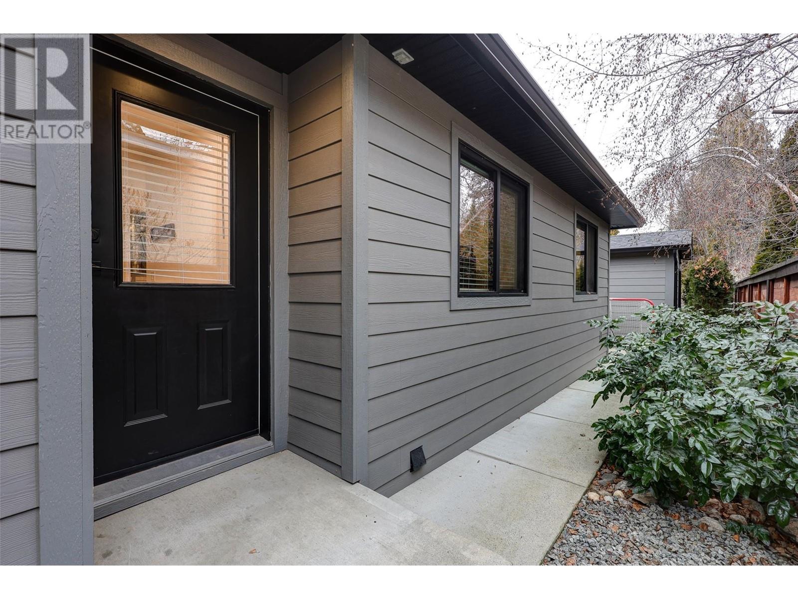712 Schafer Road, Kelowna, British Columbia  V1W 1G1 - Photo 47 - 10345273