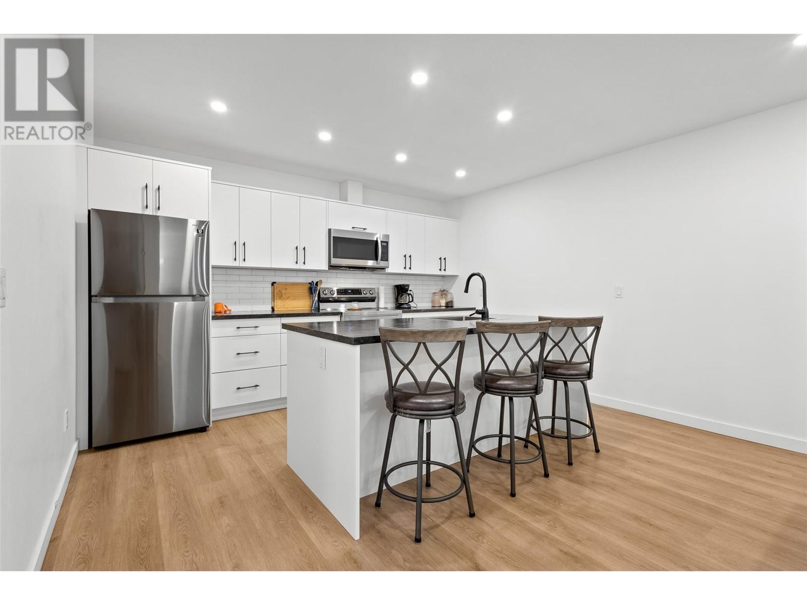 712 Schafer Road, Kelowna, British Columbia  V1W 1G1 - Photo 49 - 10345273