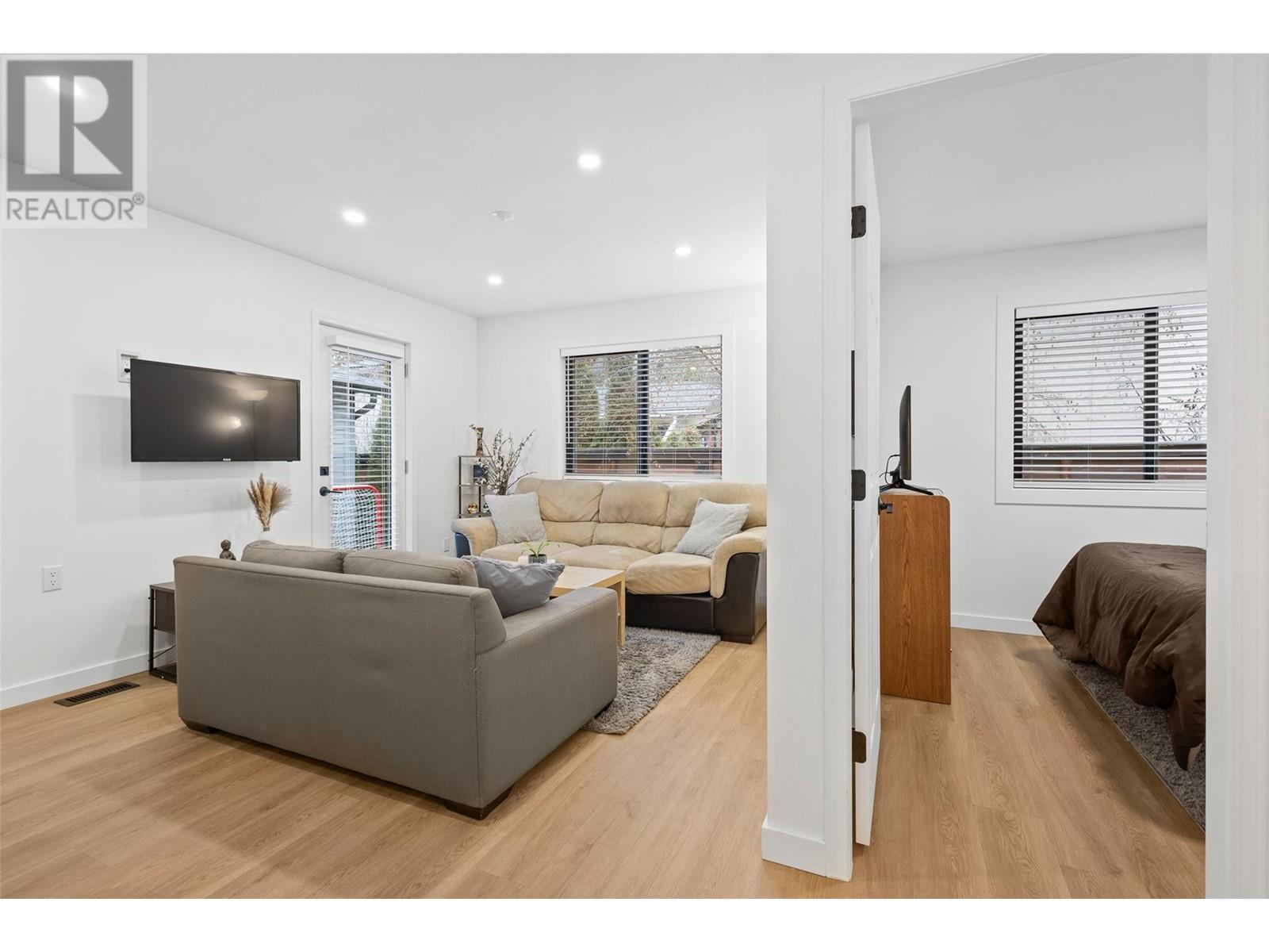712 Schafer Road, Kelowna, British Columbia  V1W 1G1 - Photo 50 - 10345273