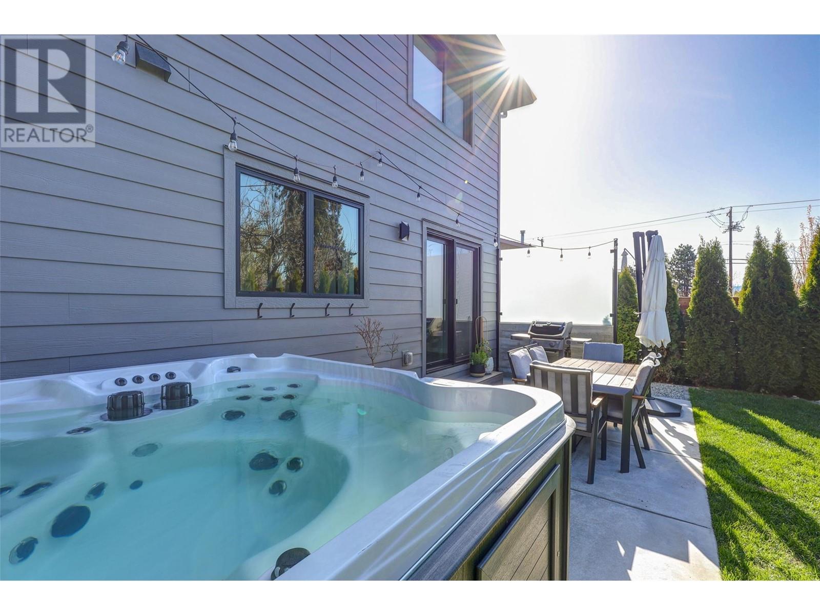 712 Schafer Road, Kelowna, British Columbia  V1W 1G1 - Photo 62 - 10345273