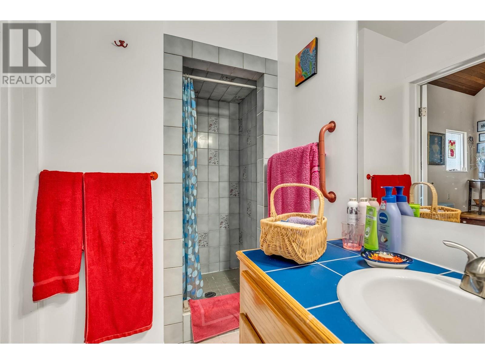 4206 Monro Avenue, Summerland, British Columbia  V0H 1Z2 - Photo 14 - 10345348